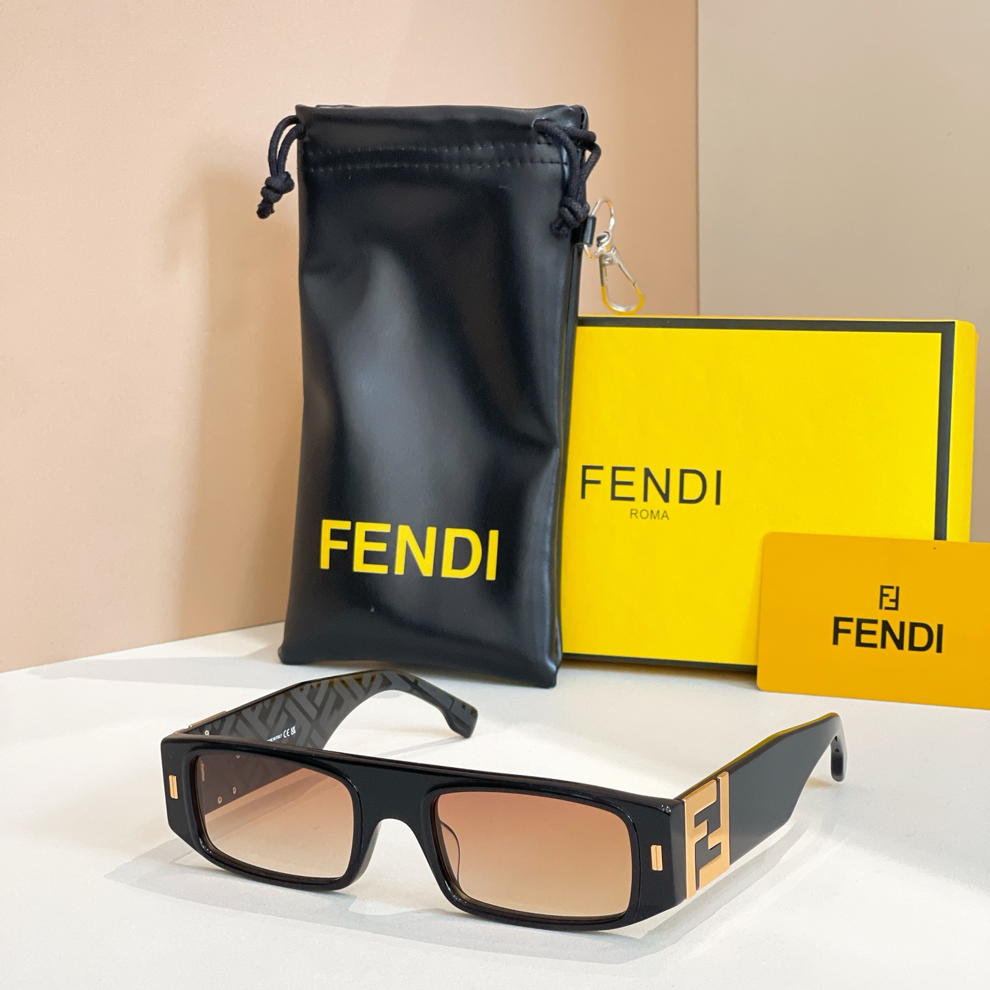 FEND*✨✨✨MODEL:FE40587✨✨✨SIZE:54口23-145✨✨✨