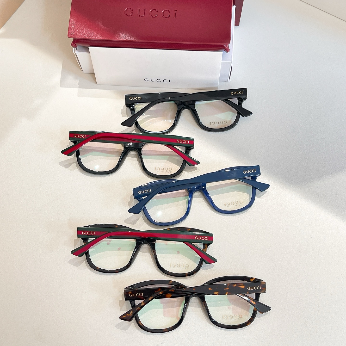 GUCC*🐝🐝🐝MODEL：GG1863O🐝🐝🐝SIZE：51口19-145🐝🐝🐝