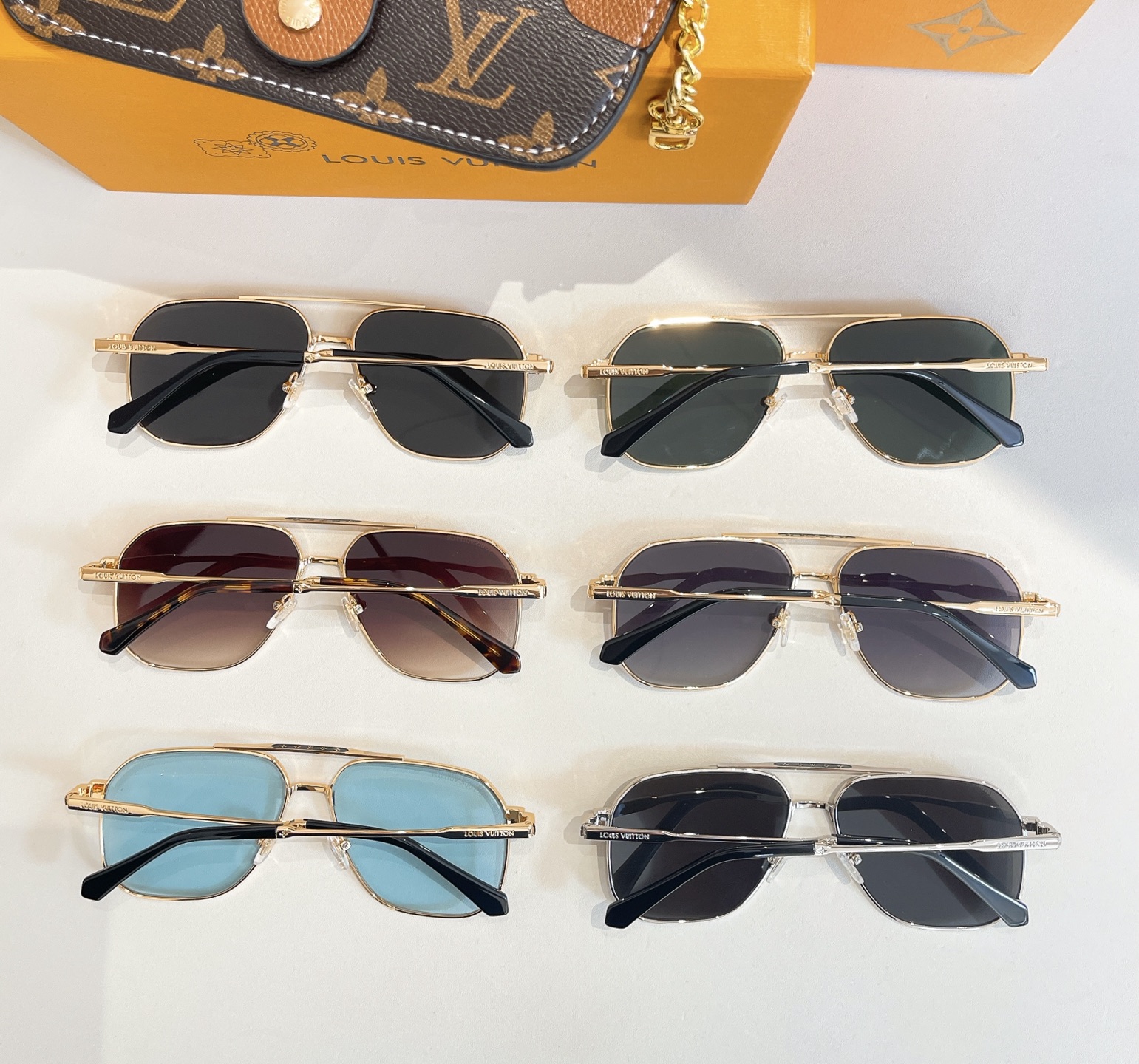 LOUIS VUITTO*🌟🌟🌟MODEL：Z2726U 🌟🌟🌟SIZE：59口17-145🌟🌟🌟