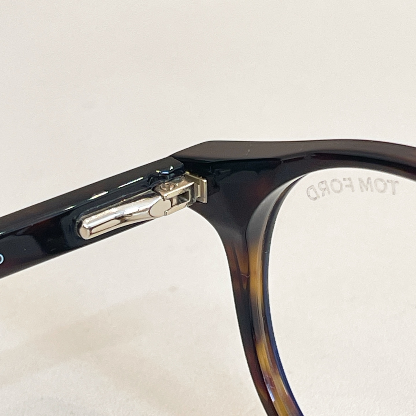 TOM FOR*💫💫💫MODEL：TF5823-H-B💫💫💫SIZE：50口20-145💫💫💫配送挂片~