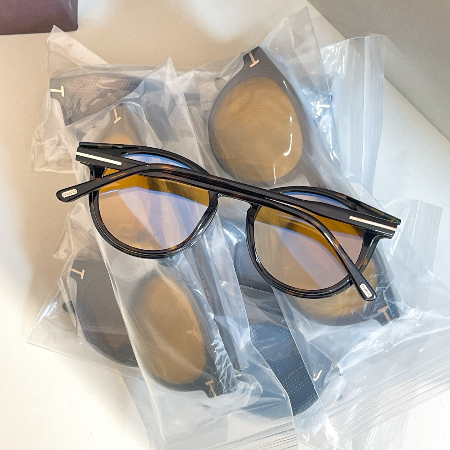 TOM FOR*💫💫💫MODEL：TF5823-H-B💫💫💫SIZE：50口20-145💫💫💫配送挂片~