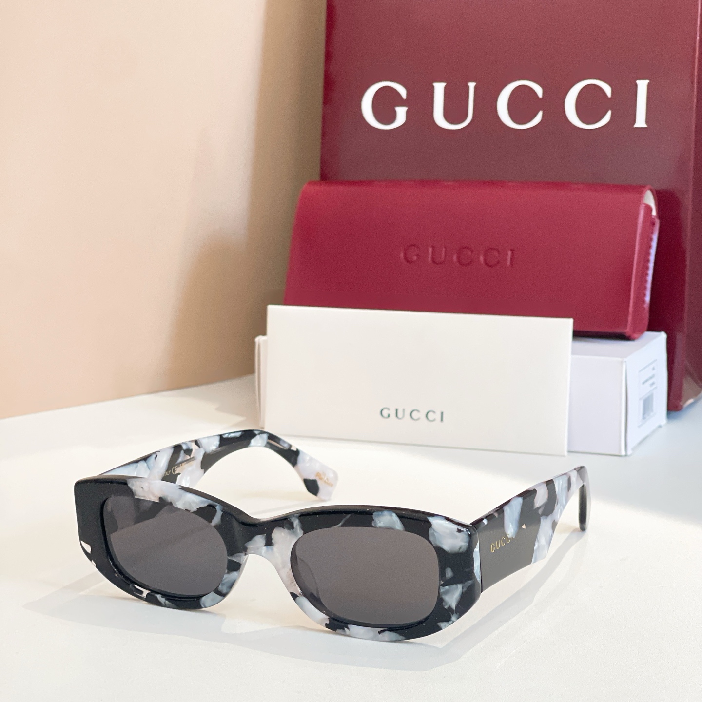 GUCC*🐝🐝🐝MODEL：GG1627S🐝🐝🐝SIZE：51口22-145🐝🐝🐝