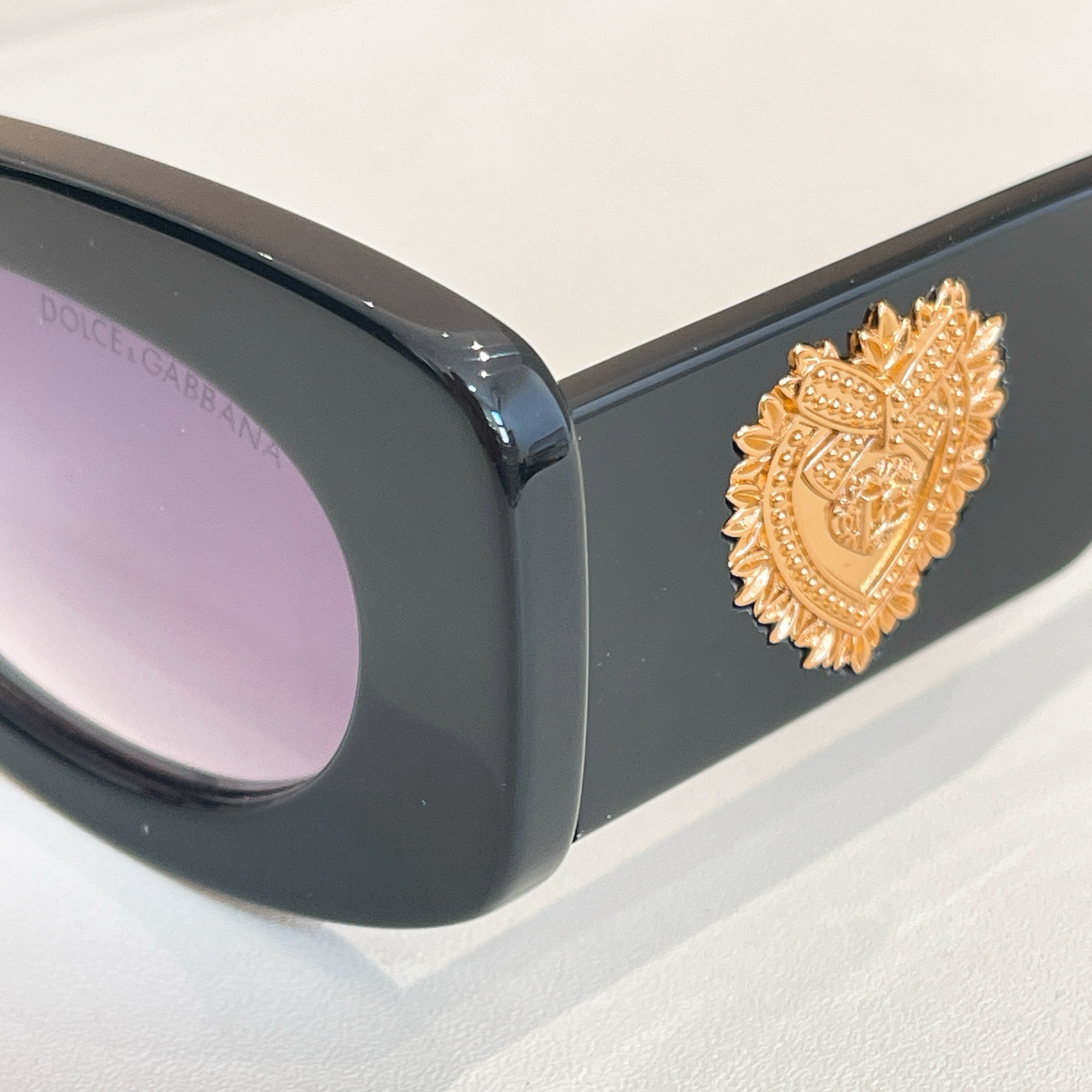 DOLCE & GABBAN*🌟🌟🌟MODEL：DG6679🌟🌟🌟SIZE:53口22-142🌟🌟🌟