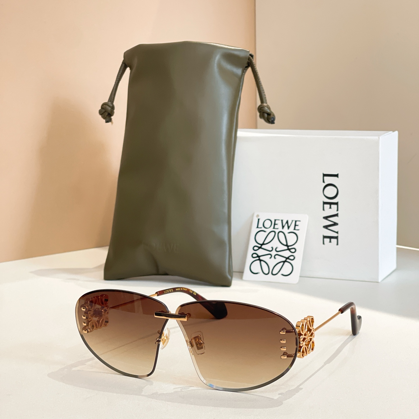 LOEWE🌟🌟🌟MODEL：LW40050U🌟🌟🌟SIZE：65口14-135🌟🌟🌟
