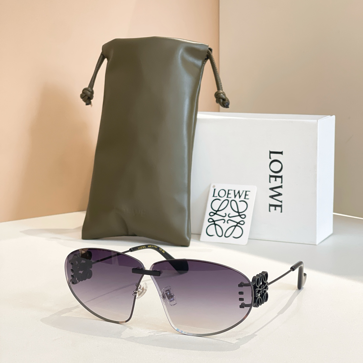 LOEWE🌟🌟🌟MODEL：LW40050U🌟🌟🌟SIZE：65口14-135🌟🌟🌟