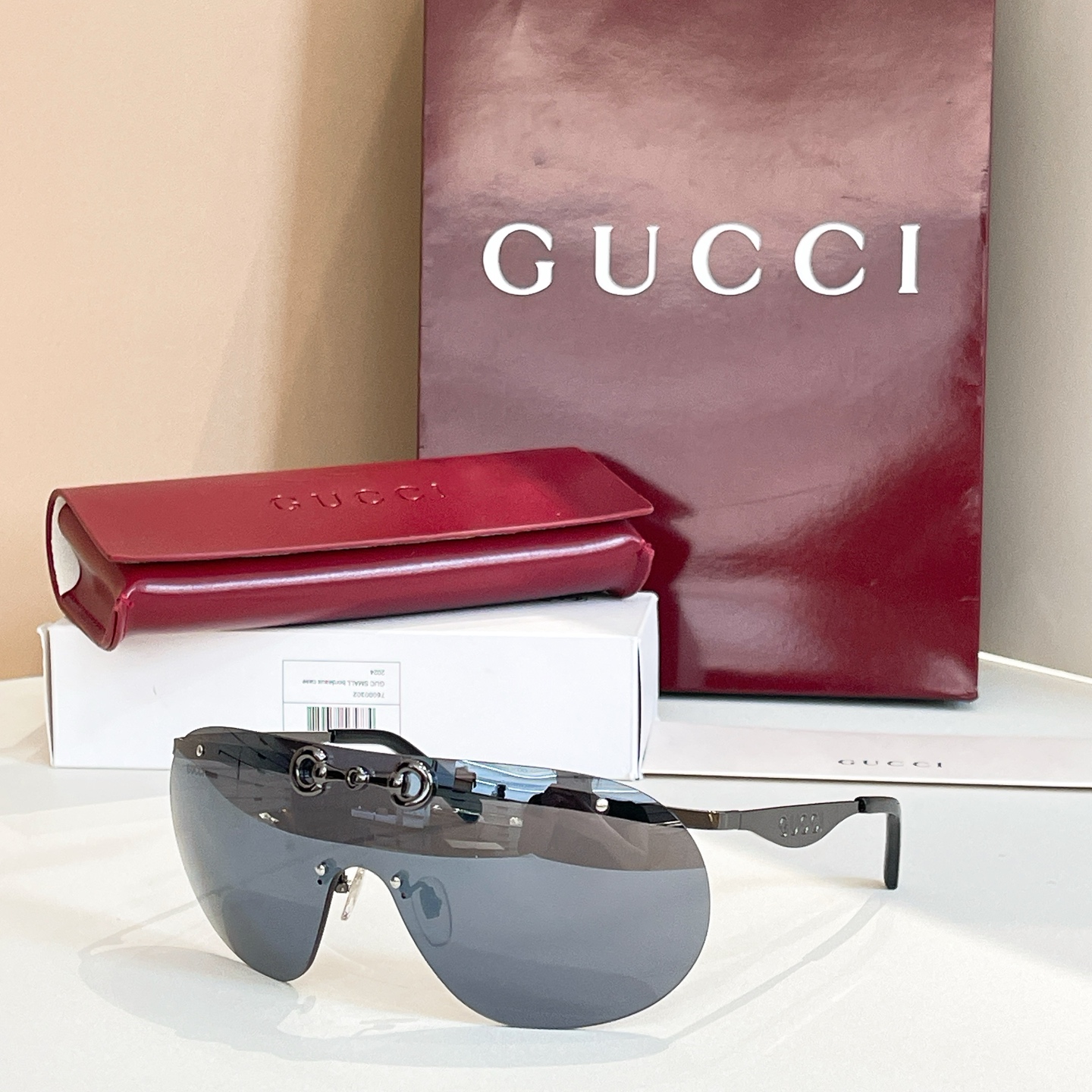 GUCC*🐝🐝🐝MODEL：GG 1656S🐝🐝🐝SIZE：146口0-122🐝🐝🐝