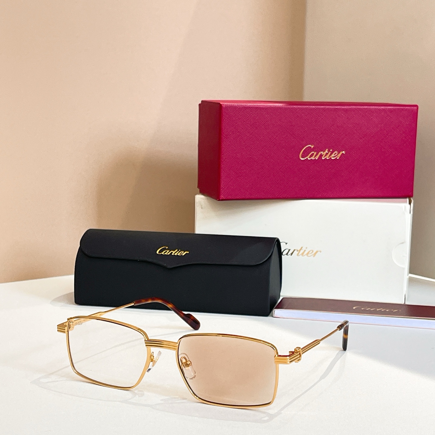 Cartie*✨✨✨MODEL：CT0314✨✨✨SIZE: 145✨✨✨太阳镜，变色