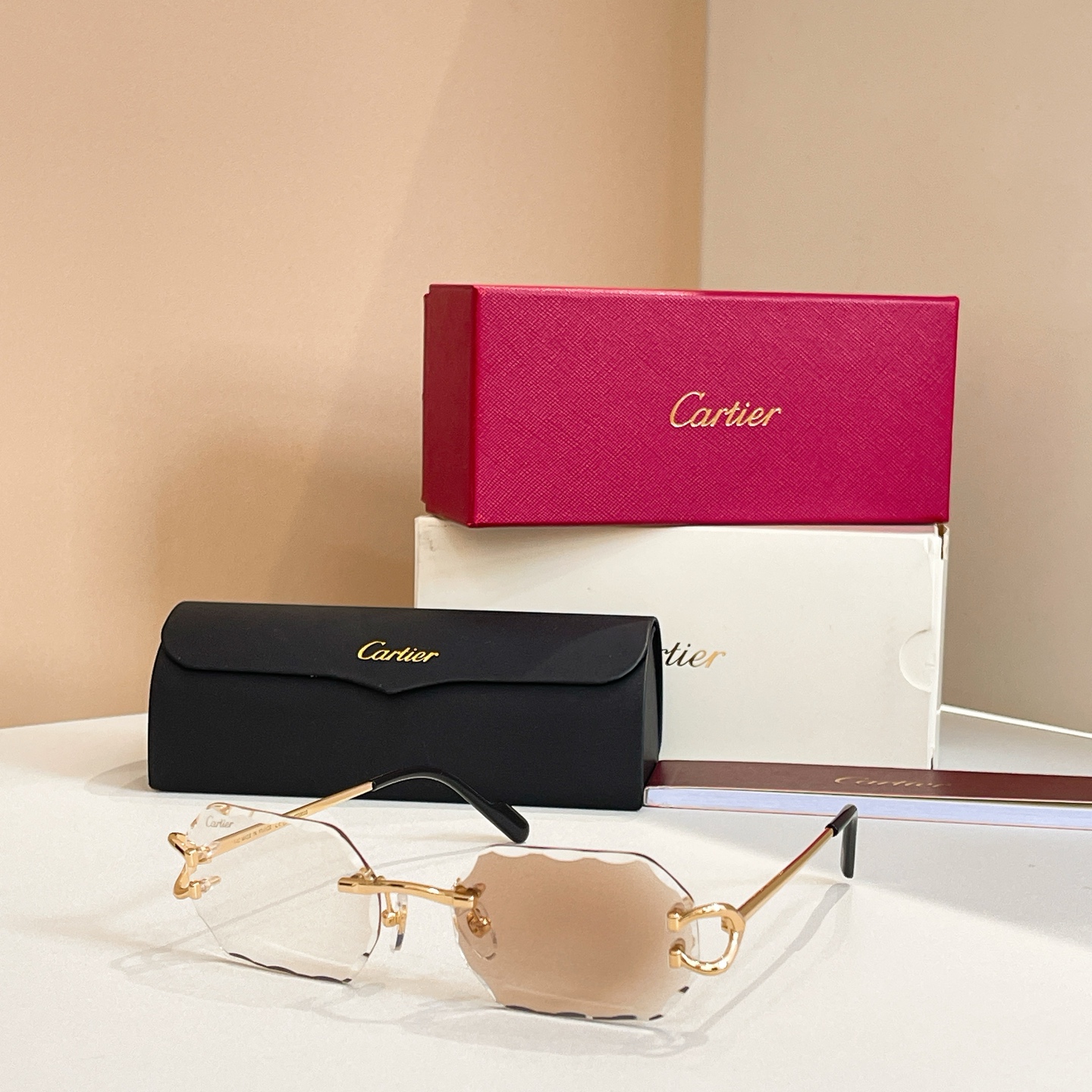 Cartie*✨✨✨MODEL：CT0333S✨✨✨SIZE: 140✨✨✨太阳镜，变色片