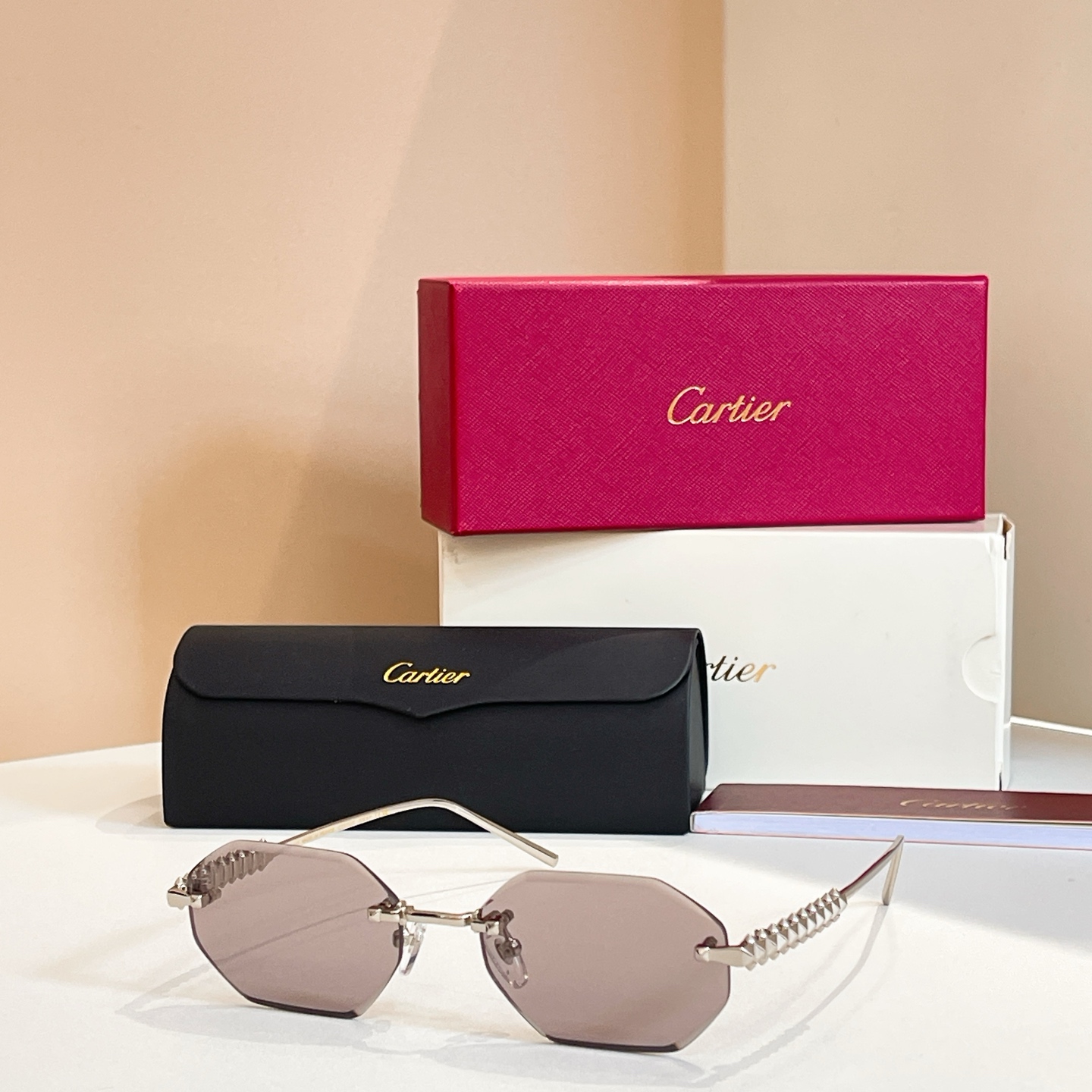 Cartie*✨✨✨MODEL：CT0703S✨✨✨SIZE: 140✨✨✨太阳镜，变色片