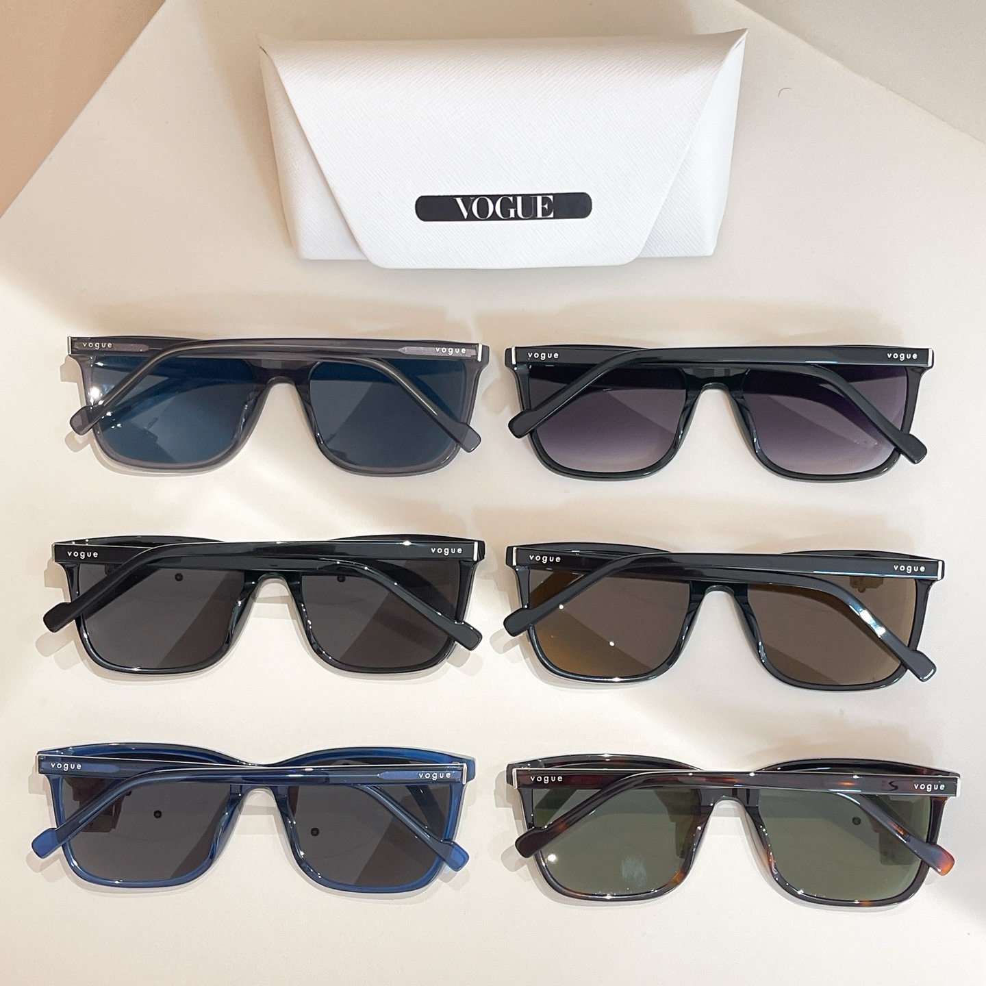 Vogue🎾🎾🎾model：VO 5493S🎾🎾🎾size：56口18-145🎾🎾🎾