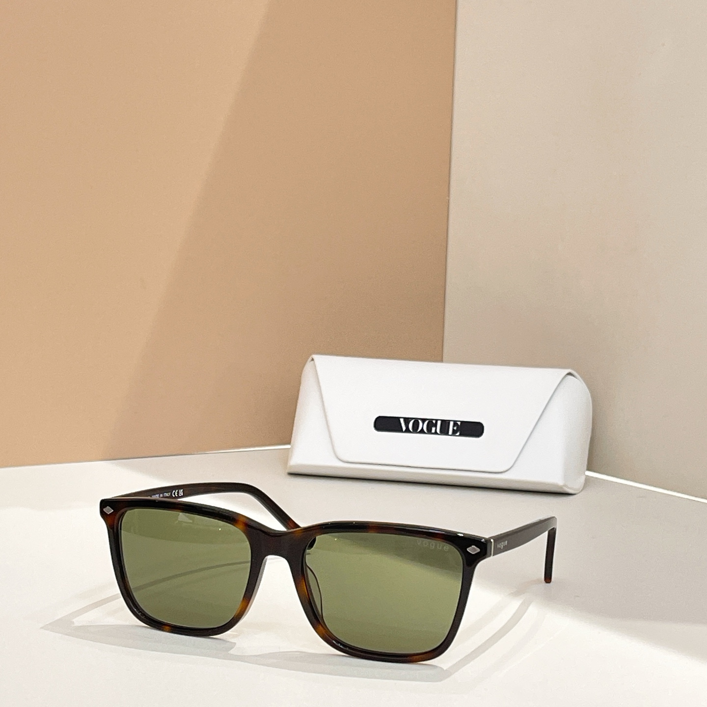 Vogue🎾🎾🎾model：VO 5493S🎾🎾🎾size：56口18-145🎾🎾🎾