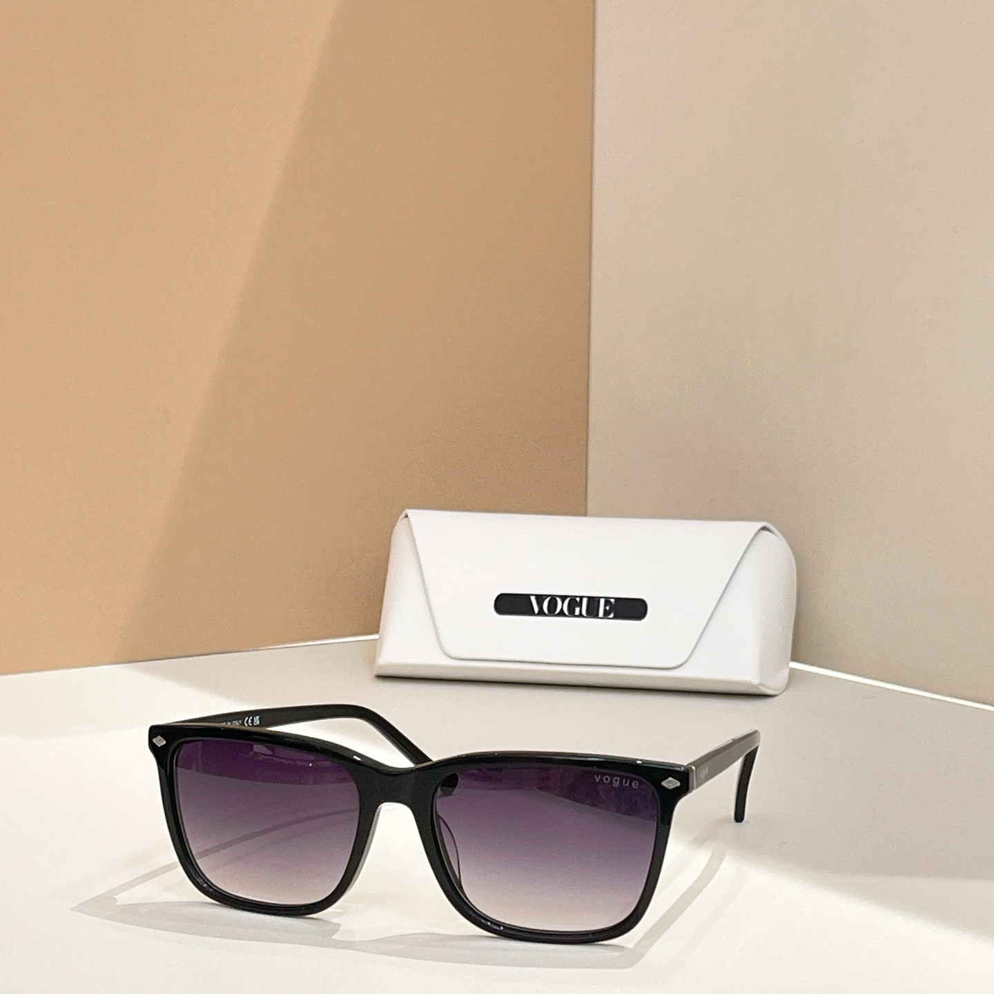 Vogue🎾🎾🎾model：VO 5493S🎾🎾🎾size：56口18-145🎾🎾🎾