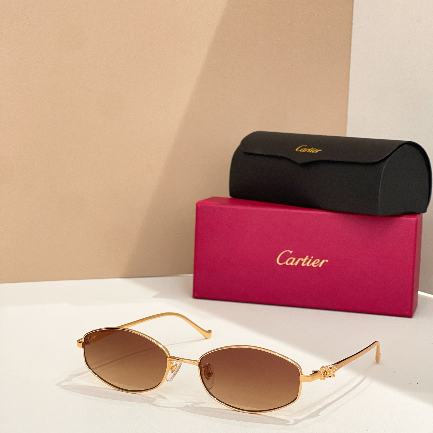 Cartie*✨✨✨MODEL：CT1596LO✨✨✨SIZE:142✨✨✨太阳镜，变色片