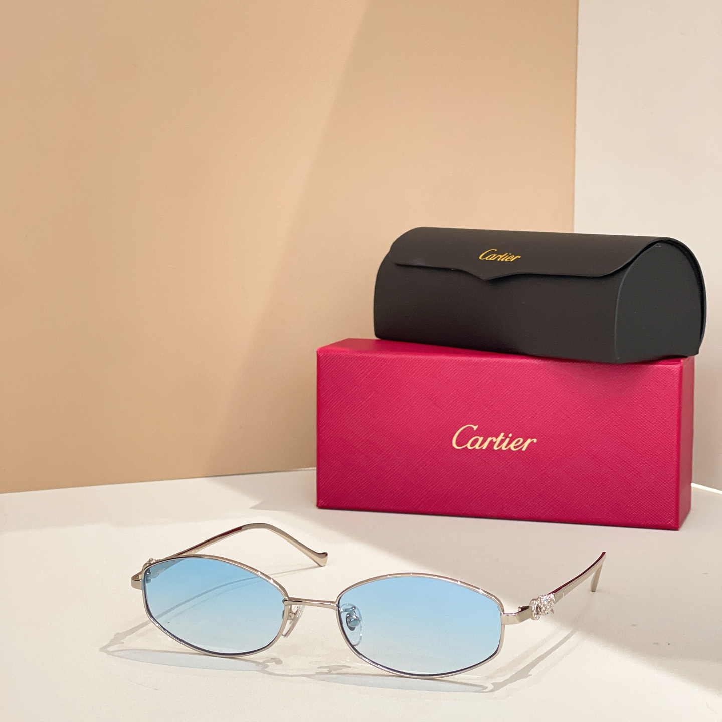 Cartie*✨✨✨MODEL：CT1596LO✨✨✨SIZE:142✨✨✨太阳镜，变色片
