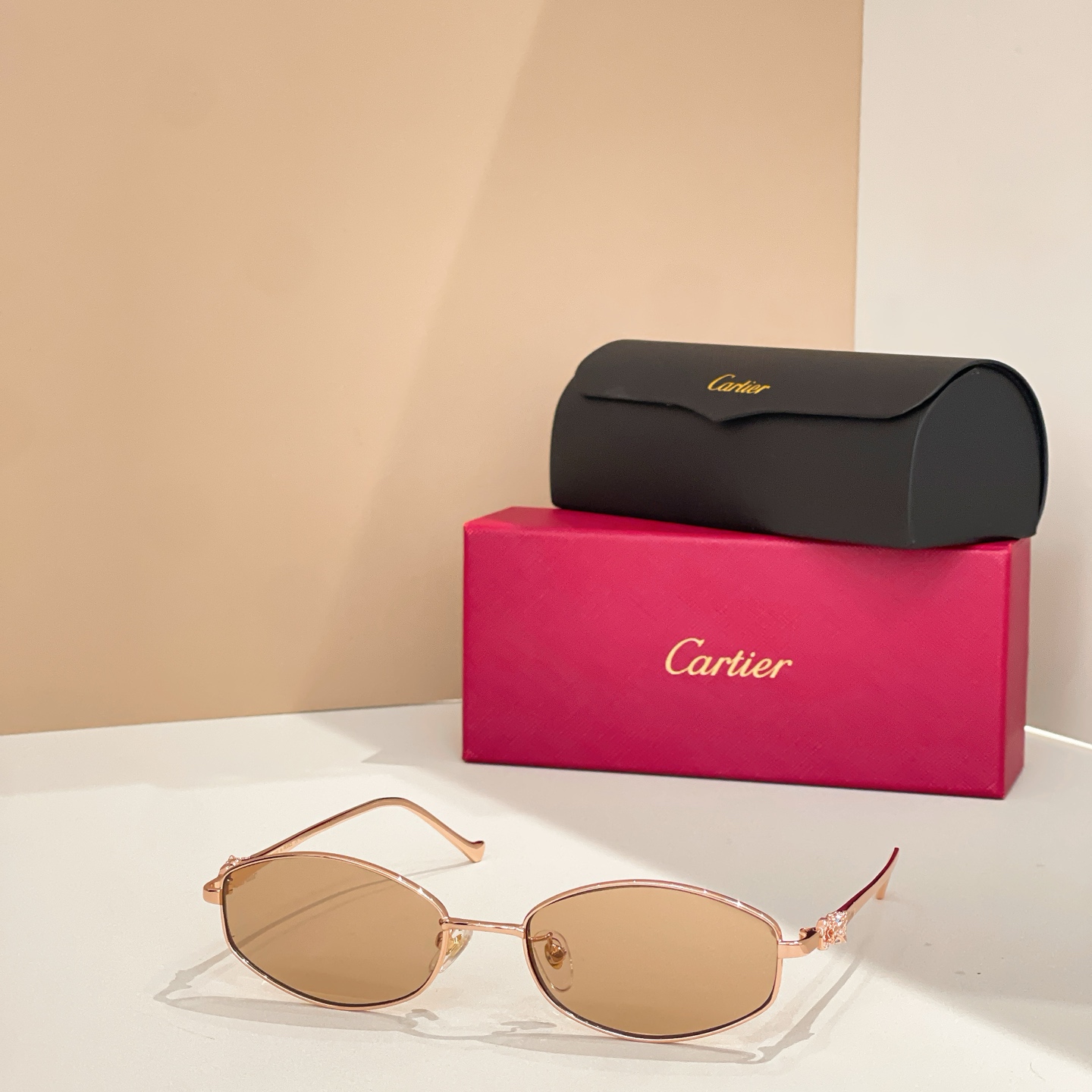 Cartie*✨✨✨MODEL：CT1596LO✨✨✨SIZE:142✨✨✨太阳镜，变色片