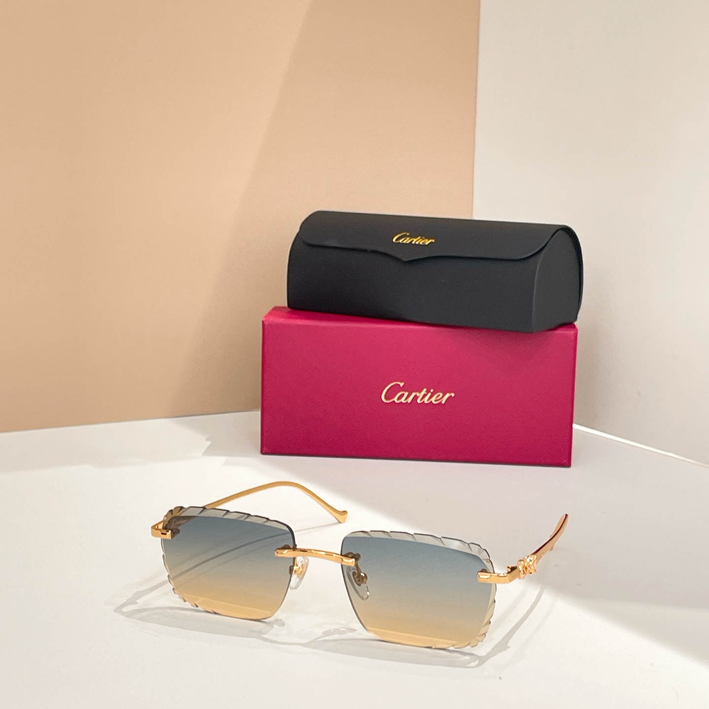 Cartie*✨✨✨MODEL：CT1597LO✨✨✨SIZE:142✨✨✨太阳镜，变色片