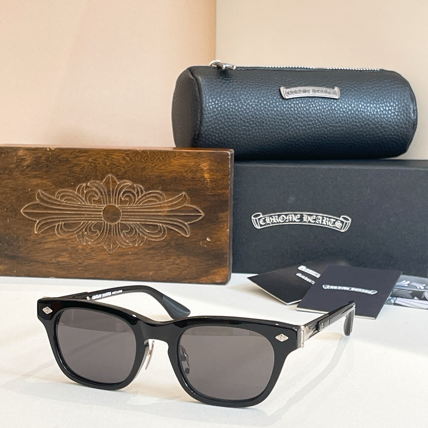 CHROME HEART*⚜️⚜️⚜️MODEL:BAGGINS⚜️⚜️⚜️SIZE: 51口22-15