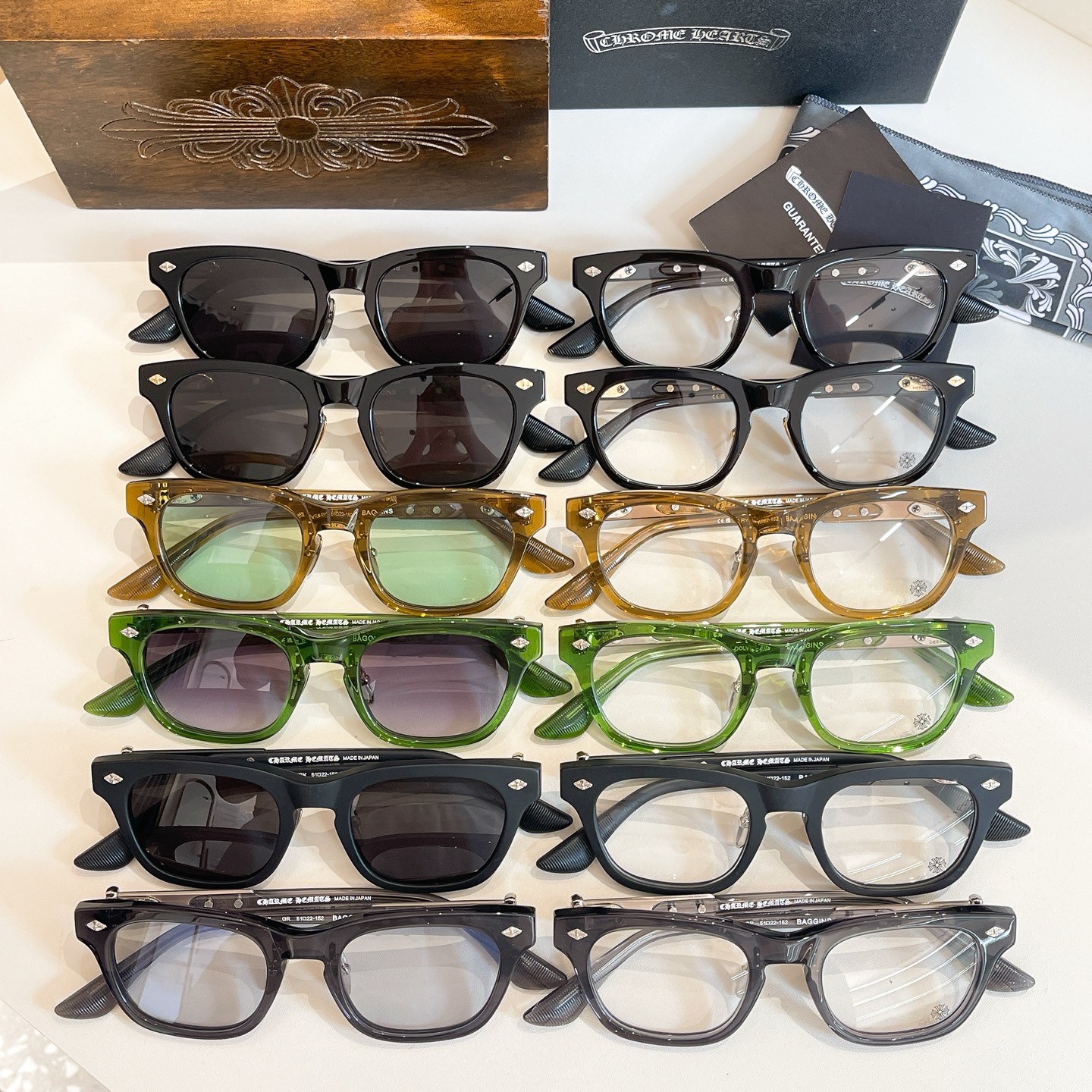 CHROME HEART*⚜️⚜️⚜️MODEL:BAGGINS⚜️⚜️⚜️SIZE: 51口22-15