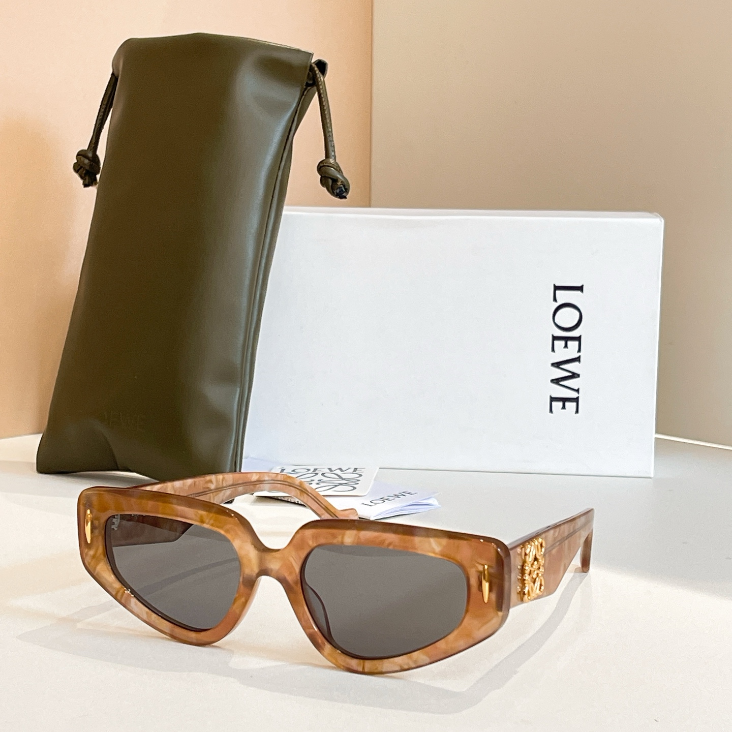 LOEWE🌟🌟🌟MODEL：LW40106I🌟🌟🌟SIZE：51口19-145🌟🌟🌟