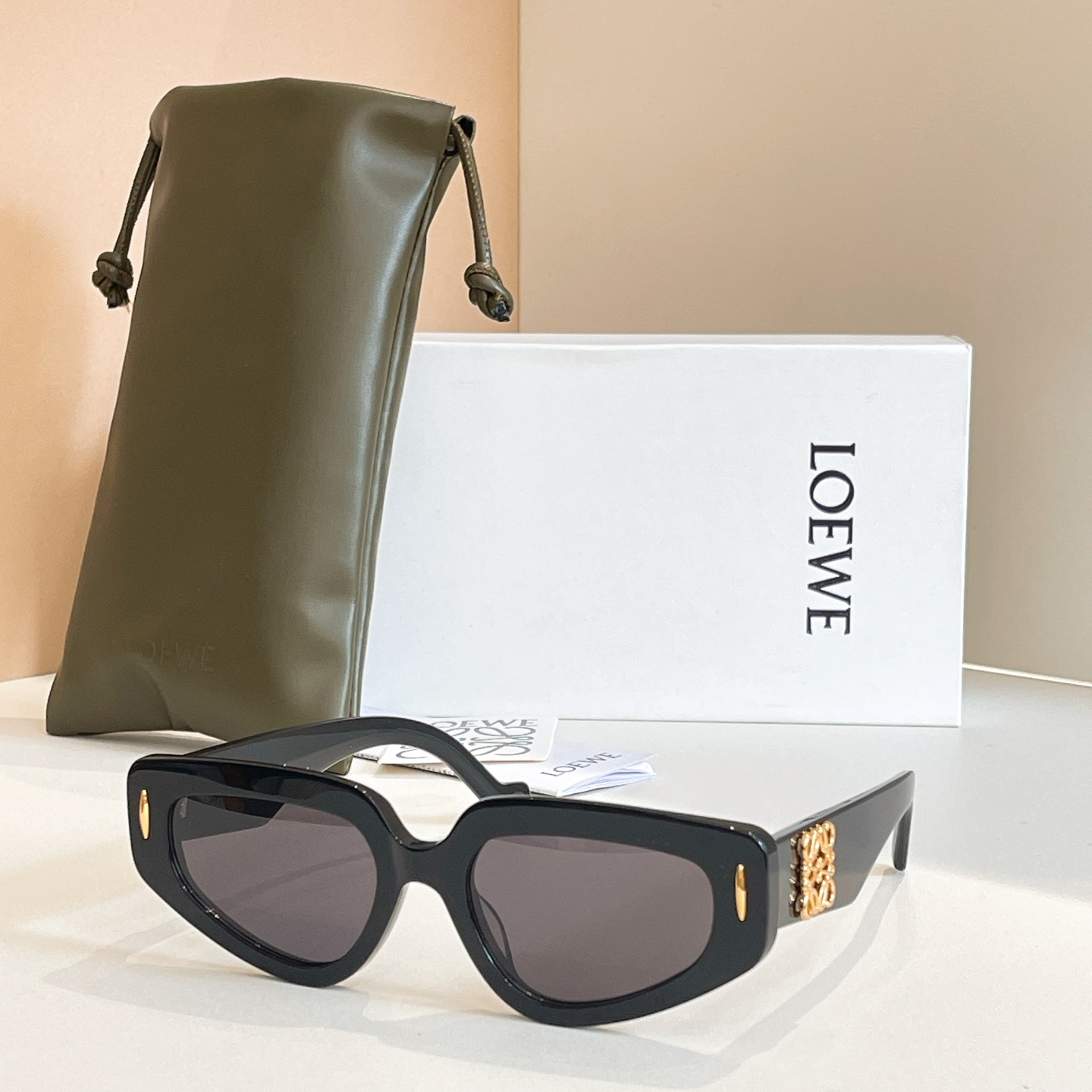 LOEWE🌟🌟🌟MODEL：LW40106I🌟🌟🌟SIZE：51口19-145🌟🌟🌟