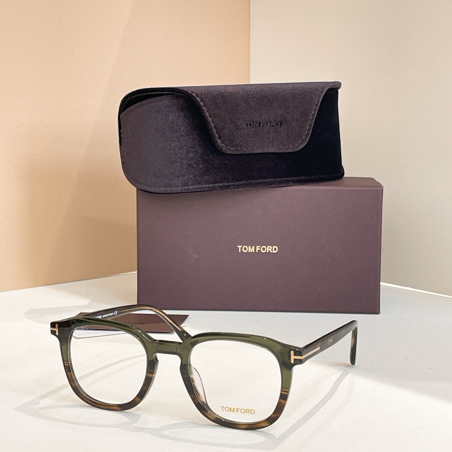 TOM FOR*✨✨✨MODEL：TF0975✨✨✨SIZE：52口23-145✨✨✨