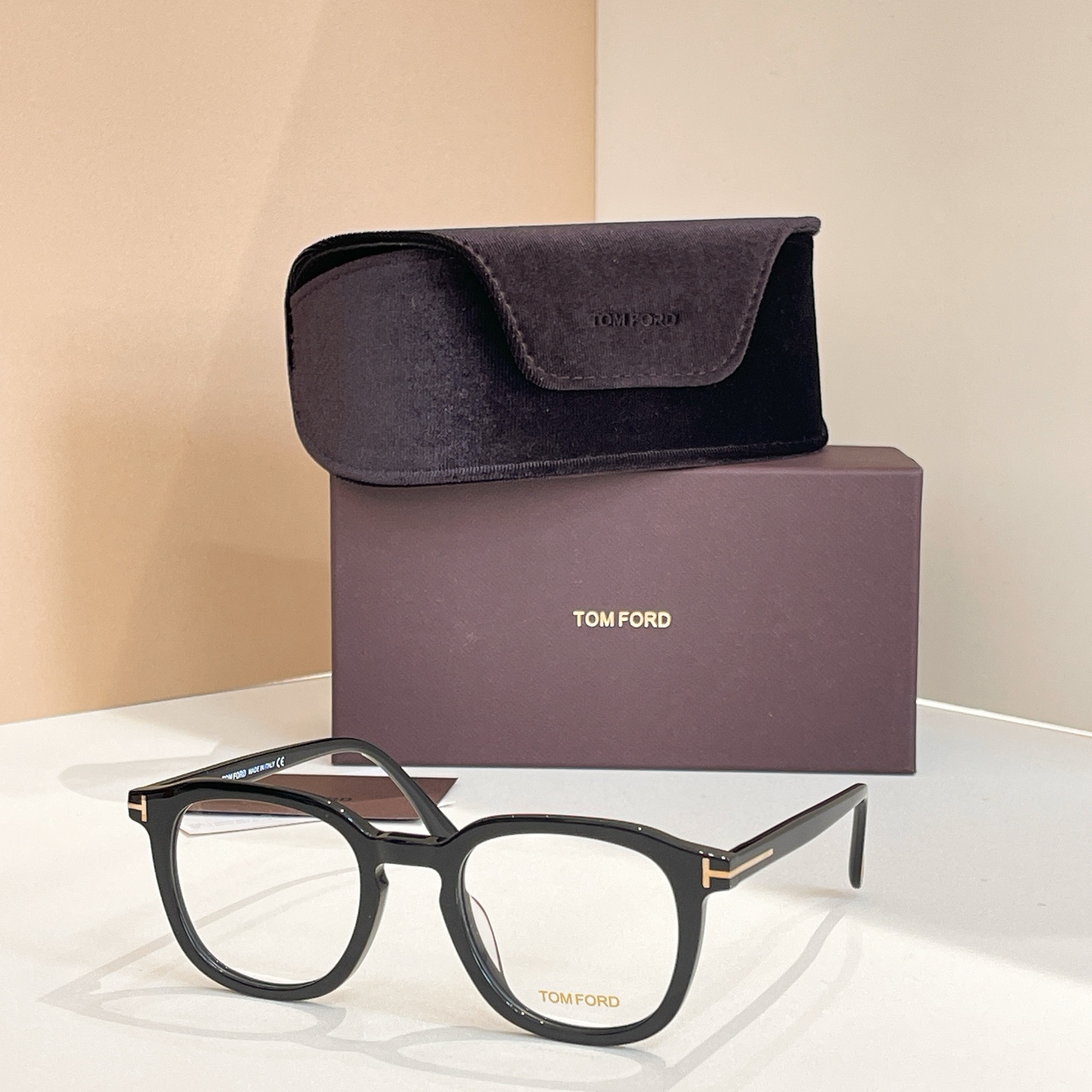 TOM FOR*✨✨✨MODEL：TF0975✨✨✨SIZE：52口23-145✨✨✨