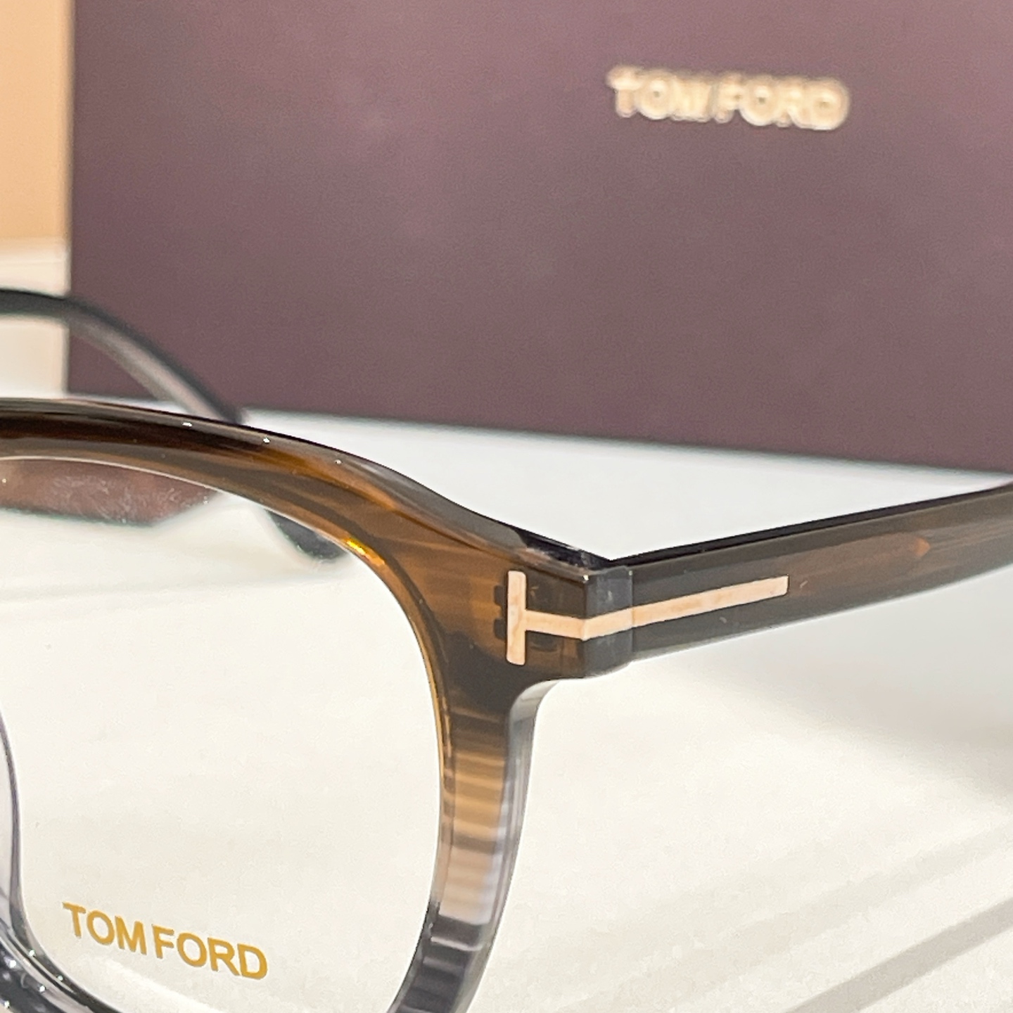 TOM FOR*✨✨✨MODEL：TF0975✨✨✨SIZE：52口23-145✨✨✨