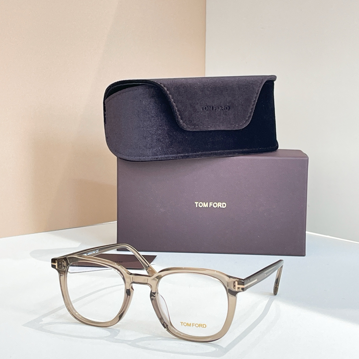 TOM FOR*✨✨✨MODEL：TF0975✨✨✨SIZE：52口23-145✨✨✨