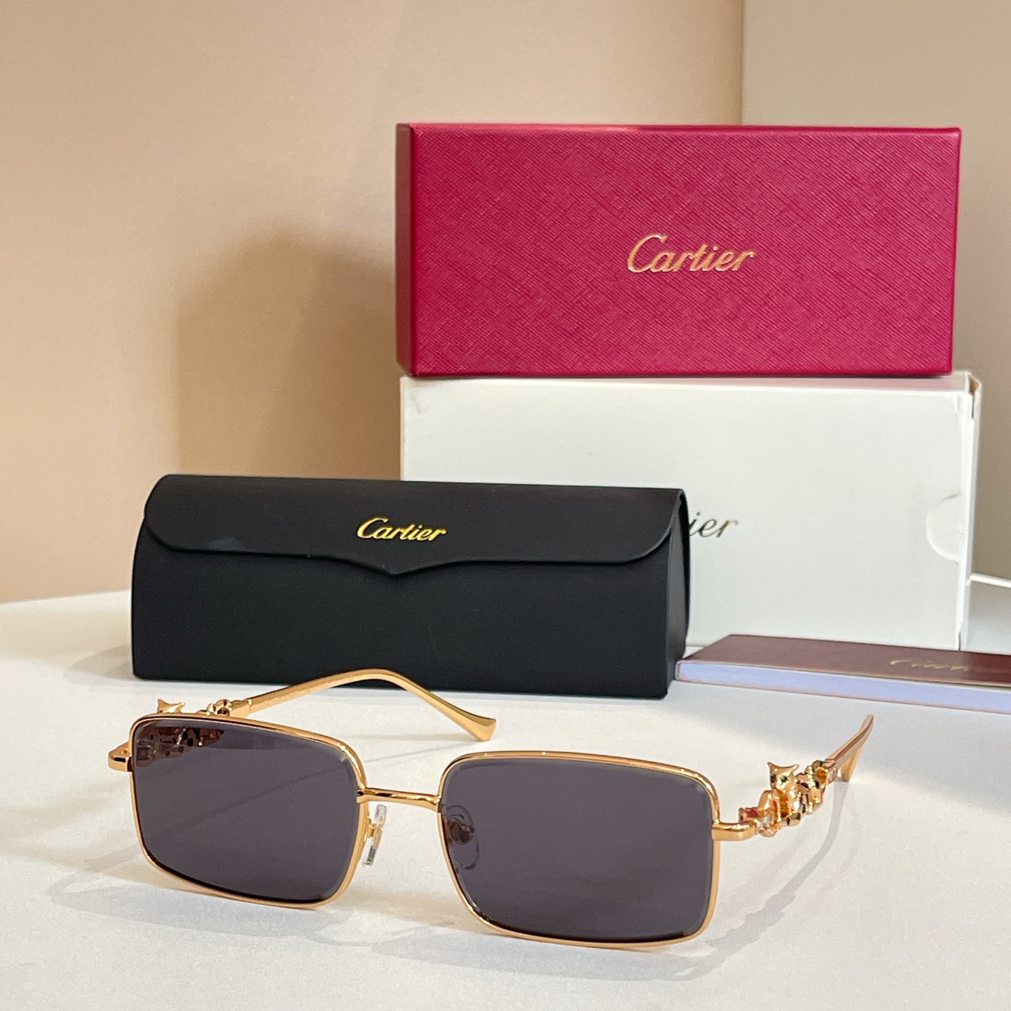 Cartie*✨✨✨MODEL：CT01324O✨✨✨SIZE:145✨✨✨太阳镜，变色片