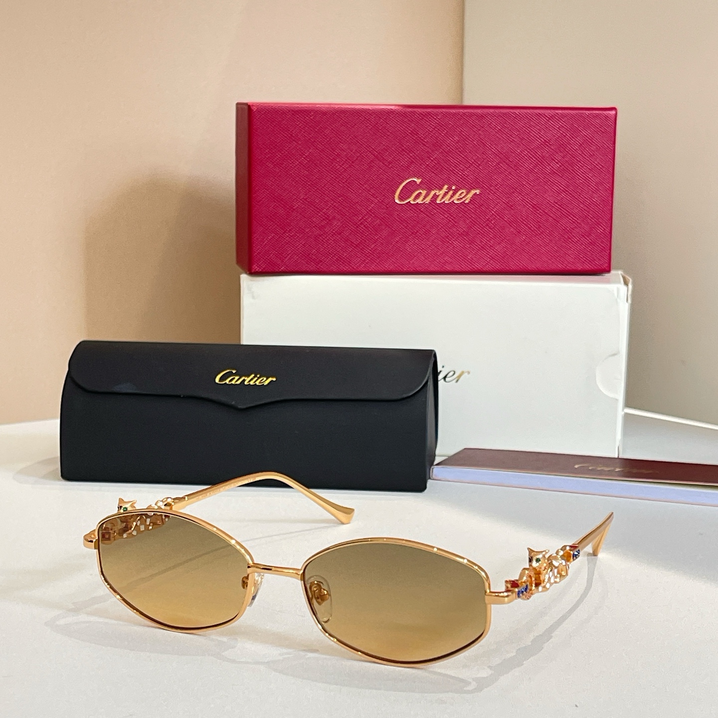 Cartie*✨✨✨MODEL：CT01323O✨✨✨SIZE:145✨✨✨太阳镜，变色片