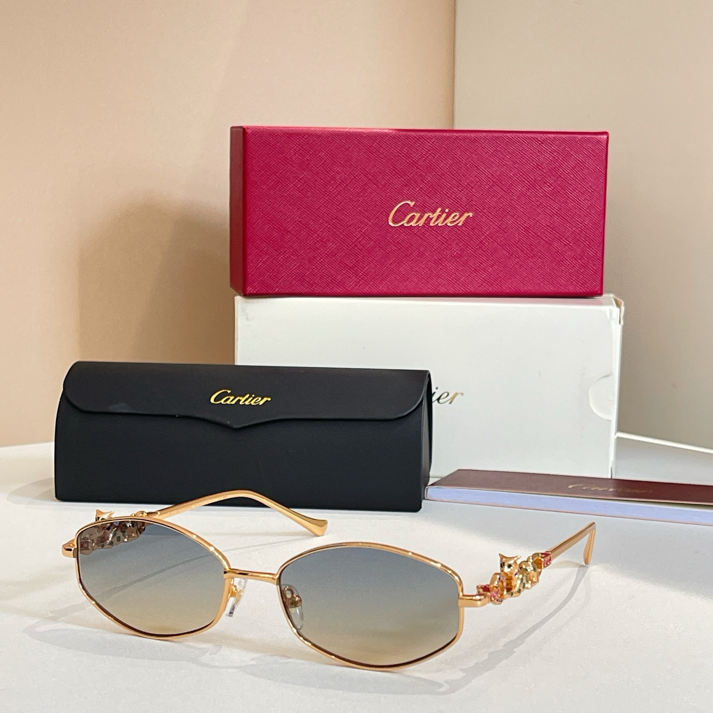 Cartie*✨✨✨MODEL：CT01323O✨✨✨SIZE:145✨✨✨太阳镜，变色片