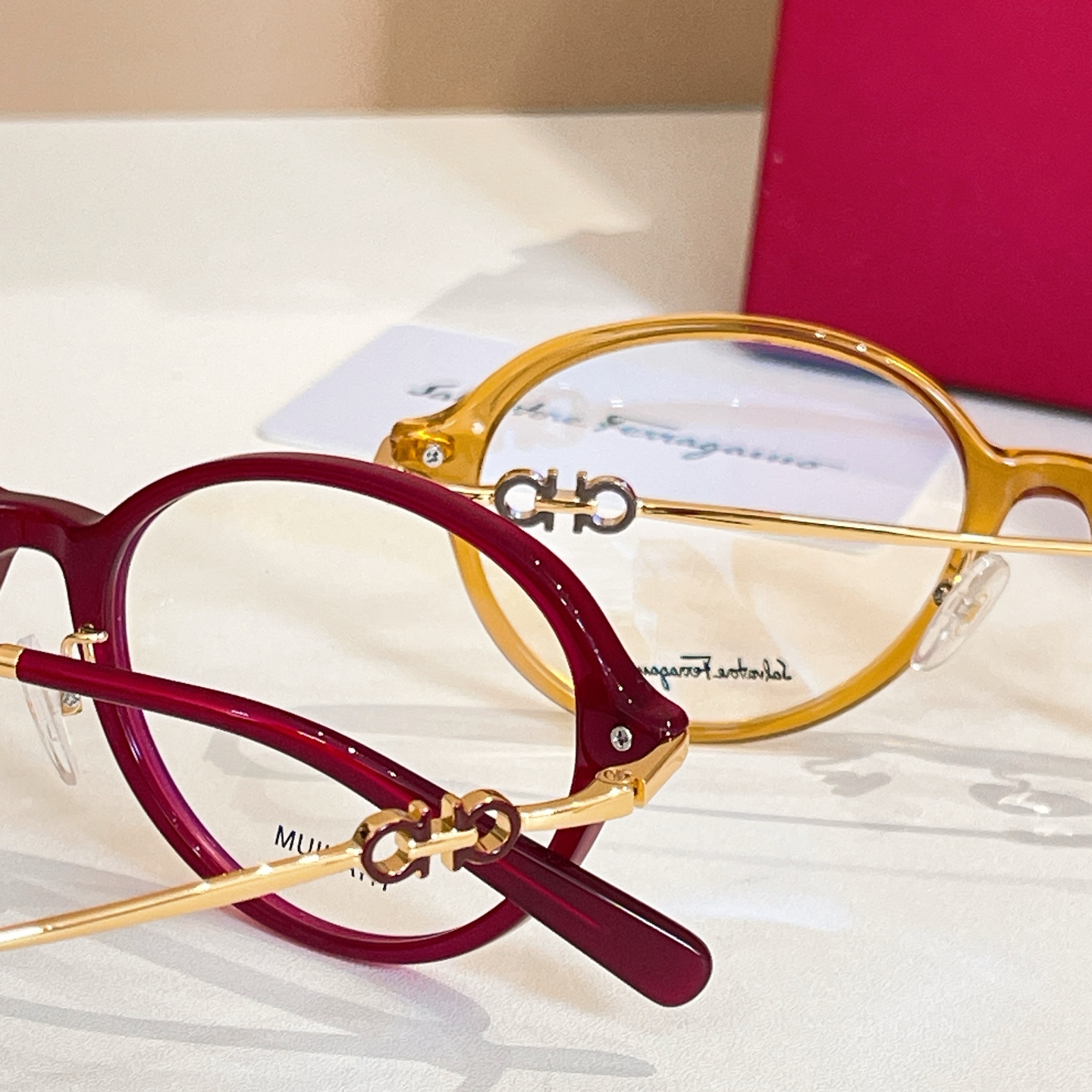 Salvatore ferragam* 菲*拉格慕 💚💚MODEL：SF2565A💚💚💚SIZE：53口