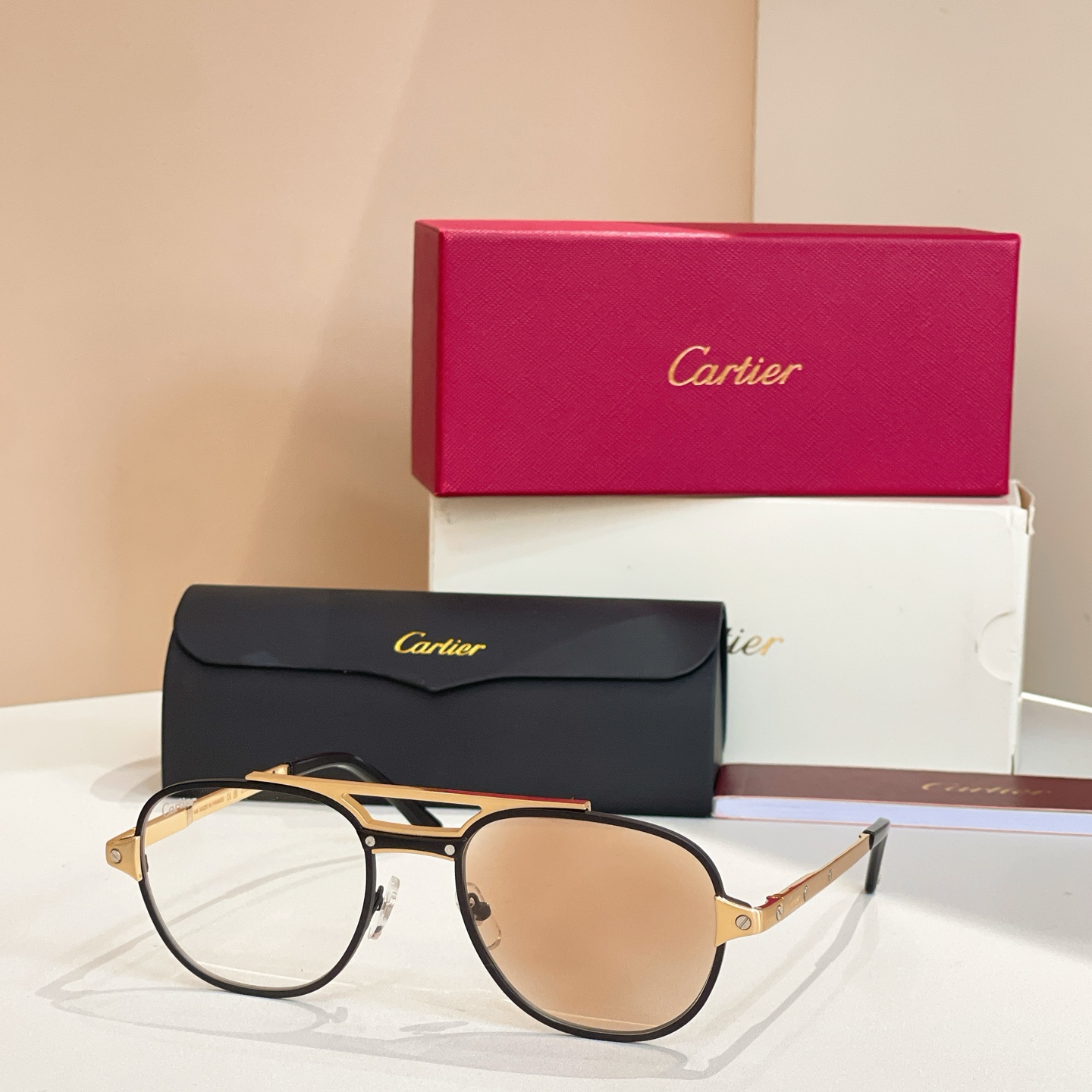 Cartie*✨✨✨MODEL：CT0466S✨✨✨SIZE:145✨✨✨太阳镜，变色片