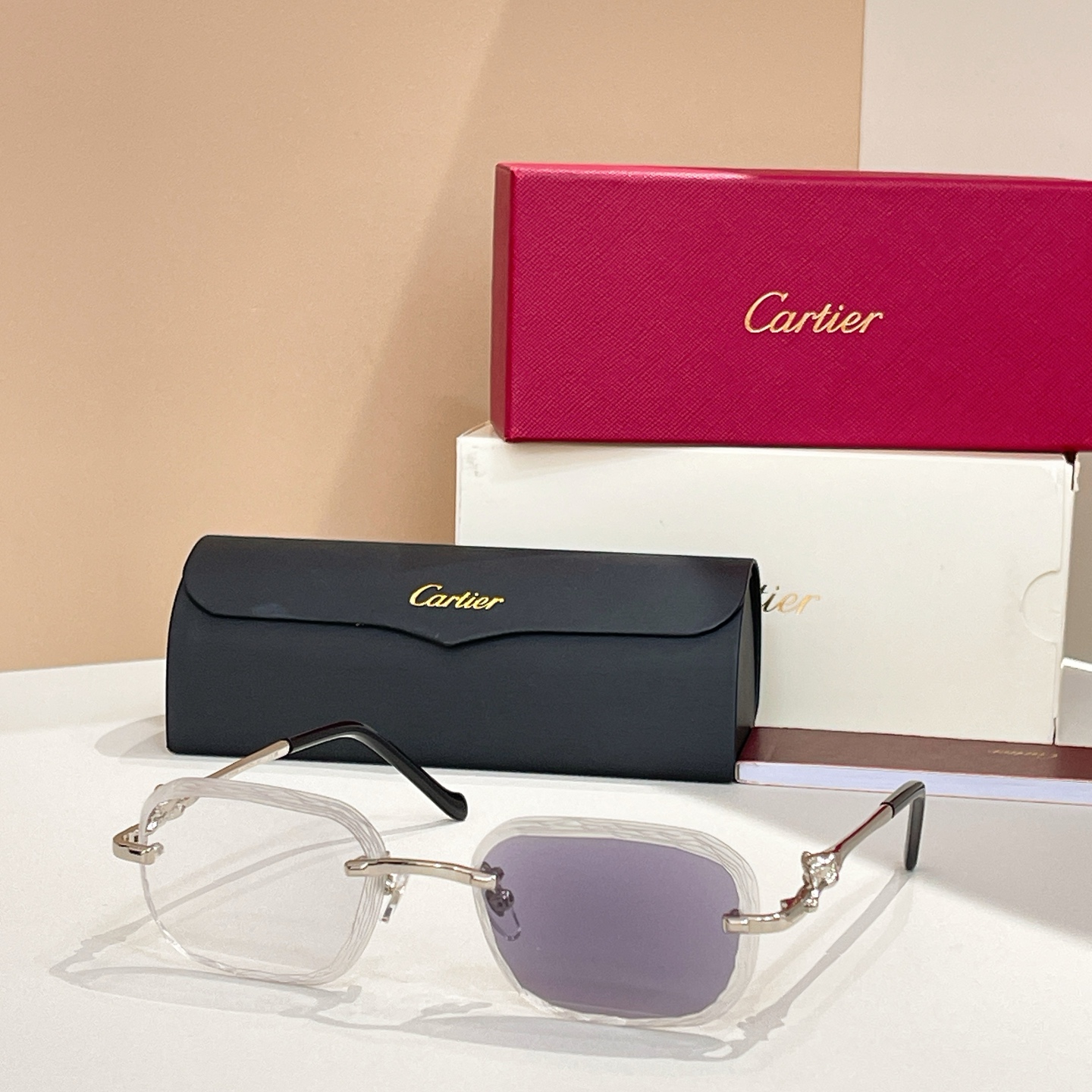 Cartie*✨✨✨MODEL：CT08224J✨✨✨SIZE: 143✨✨✨太阳镜，变色片