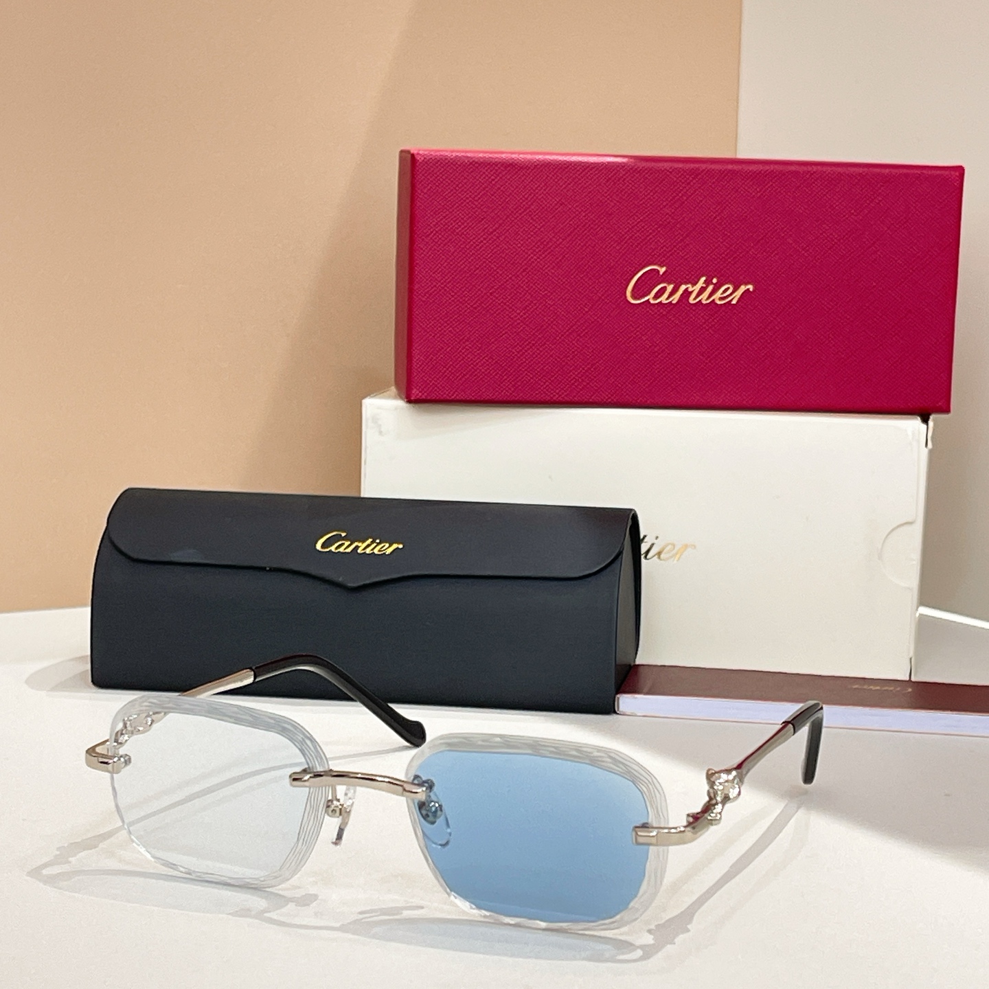 Cartie*✨✨✨MODEL：CT08224J✨✨✨SIZE: 143✨✨✨太阳镜，变色片