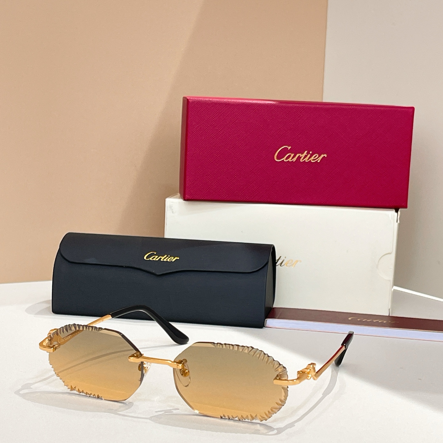 Cartie*✨✨✨MODEL：CT0711S✨✨✨SIZE: 143✨✨✨太阳镜，变色片