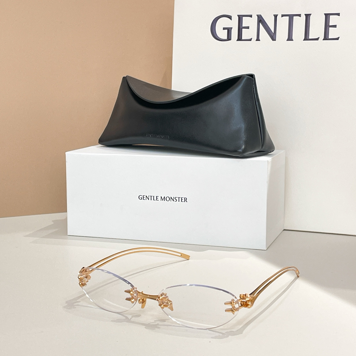 GENTLE MONSTE*🐼🐼🐼MODEL：NODE🐼🐼🐼SIZE：59口17-135🐼🐼🐼