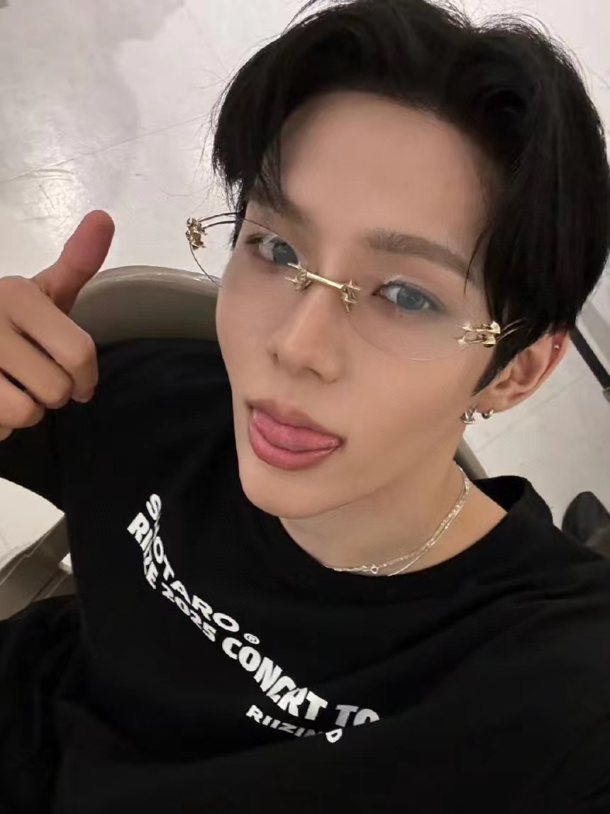 GENTLE MONSTE*🐼🐼🐼MODEL：NODE🐼🐼🐼SIZE：59口17-135🐼🐼🐼