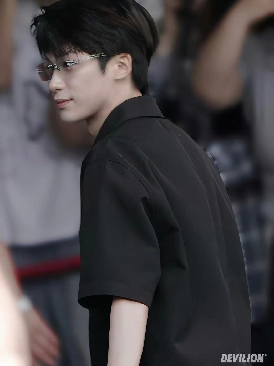 GENTLE MONSTE*🐼🐼🐼MODEL：TEIRA🐼🐼🐼SIZE：59口17-135🐼🐼🐼