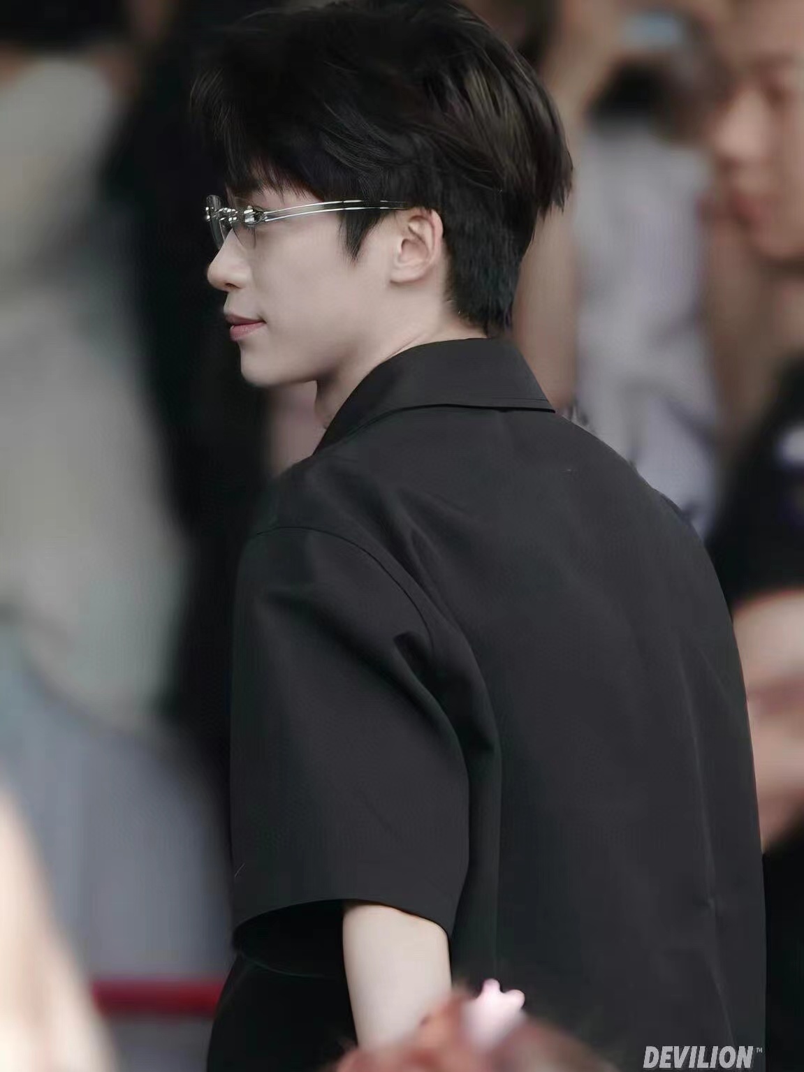 GENTLE MONSTE*🐼🐼🐼MODEL：TEIRA🐼🐼🐼SIZE：59口17-135🐼🐼🐼