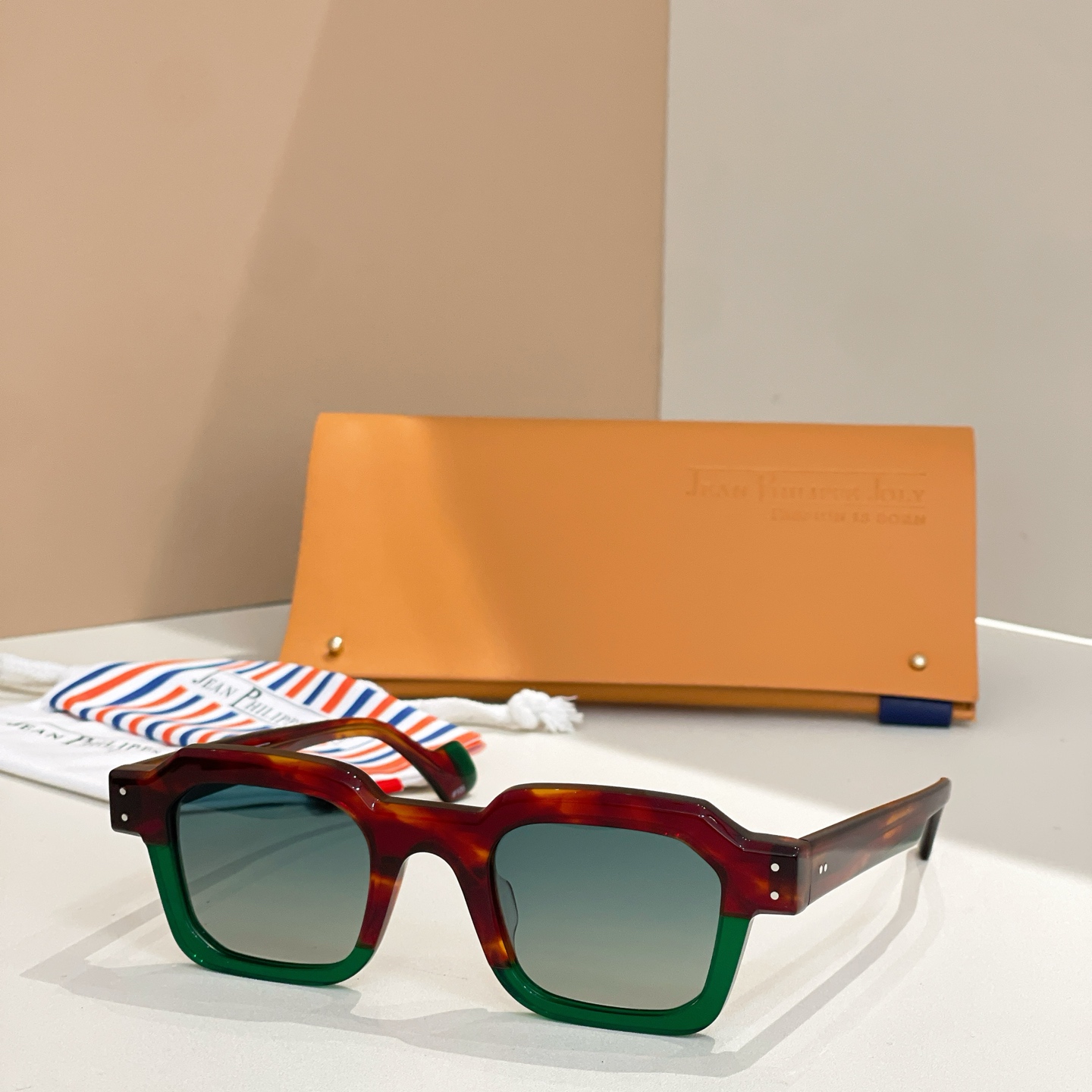 JEAN PHILIPPE JOLY💫💫💫MODEL:SLOW DOWN💫💫💫 光学，太阳，盒子➕15