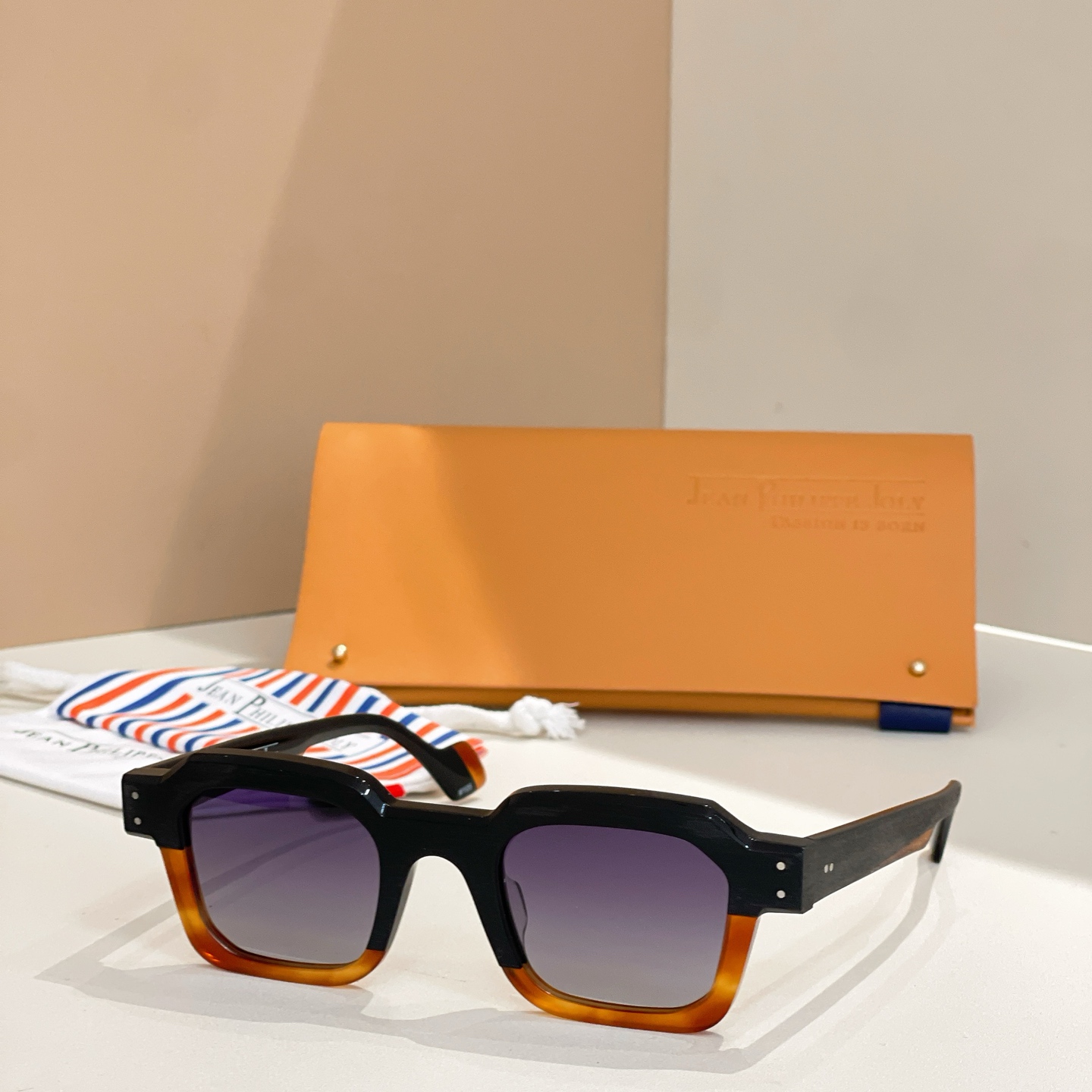 JEAN PHILIPPE JOLY💫💫💫MODEL:SLOW DOWN💫💫💫 光学，太阳，盒子➕15