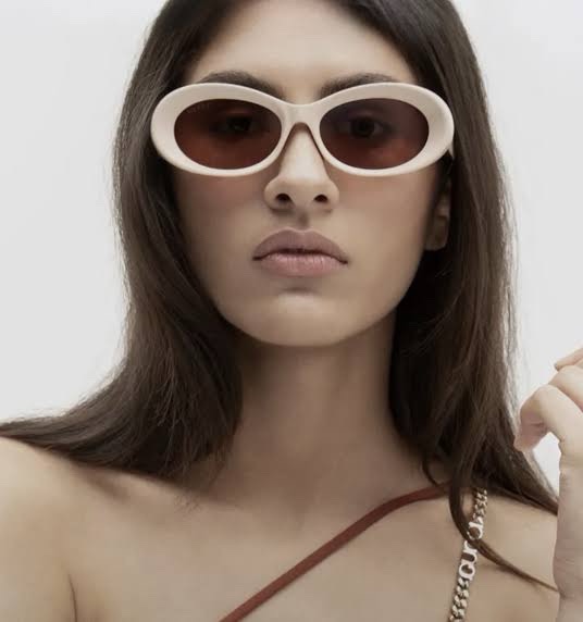 GUCC*🐝🐝🐝MODEL：GG1527S🐝🐝🐝SIZE：54口17-145🐝🐝🐝