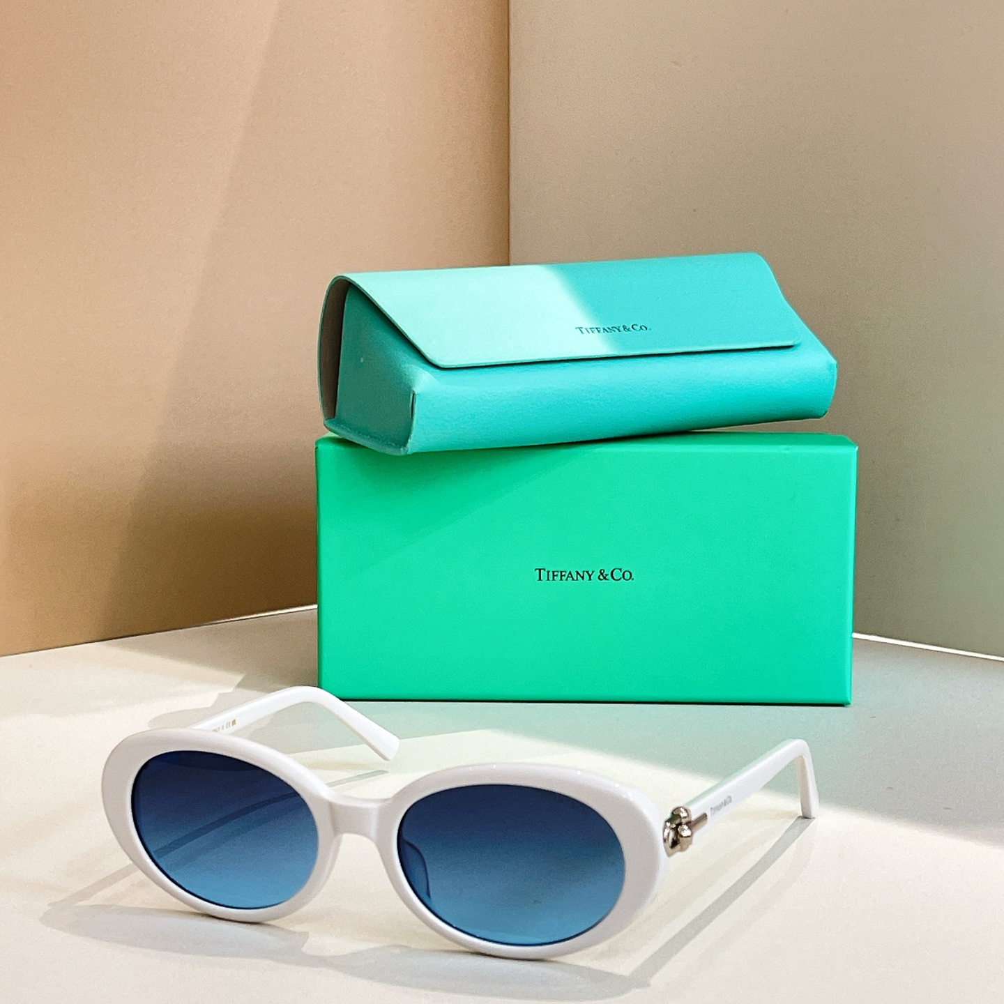 TIFFANY&Co.✨✨✨MODEL：TF4242D✨✨✨ SIZE：55口19-140✨✨✨