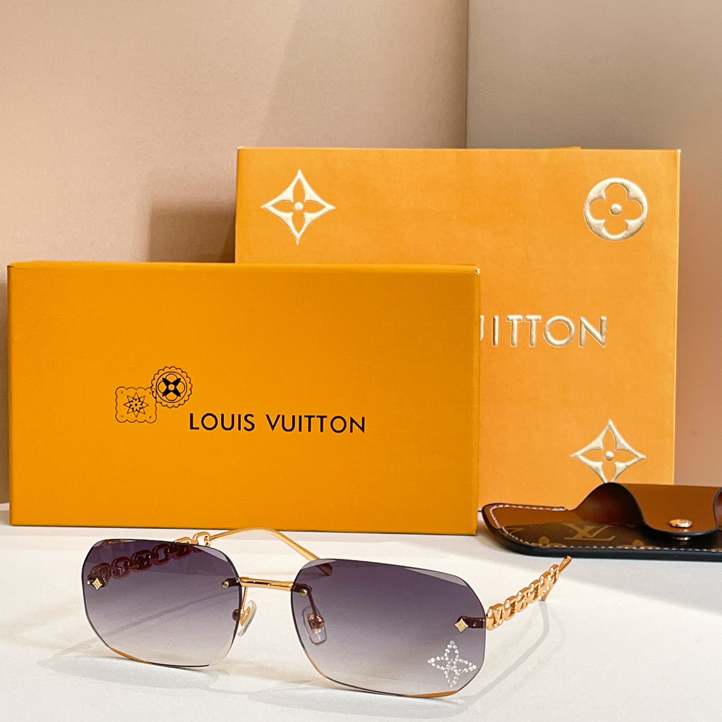 LOUIS VUITTO*🍁🍁🍁MODEL：Z2053U🍁🍁🍁SIZE：63口18-137🍁🍁🍁