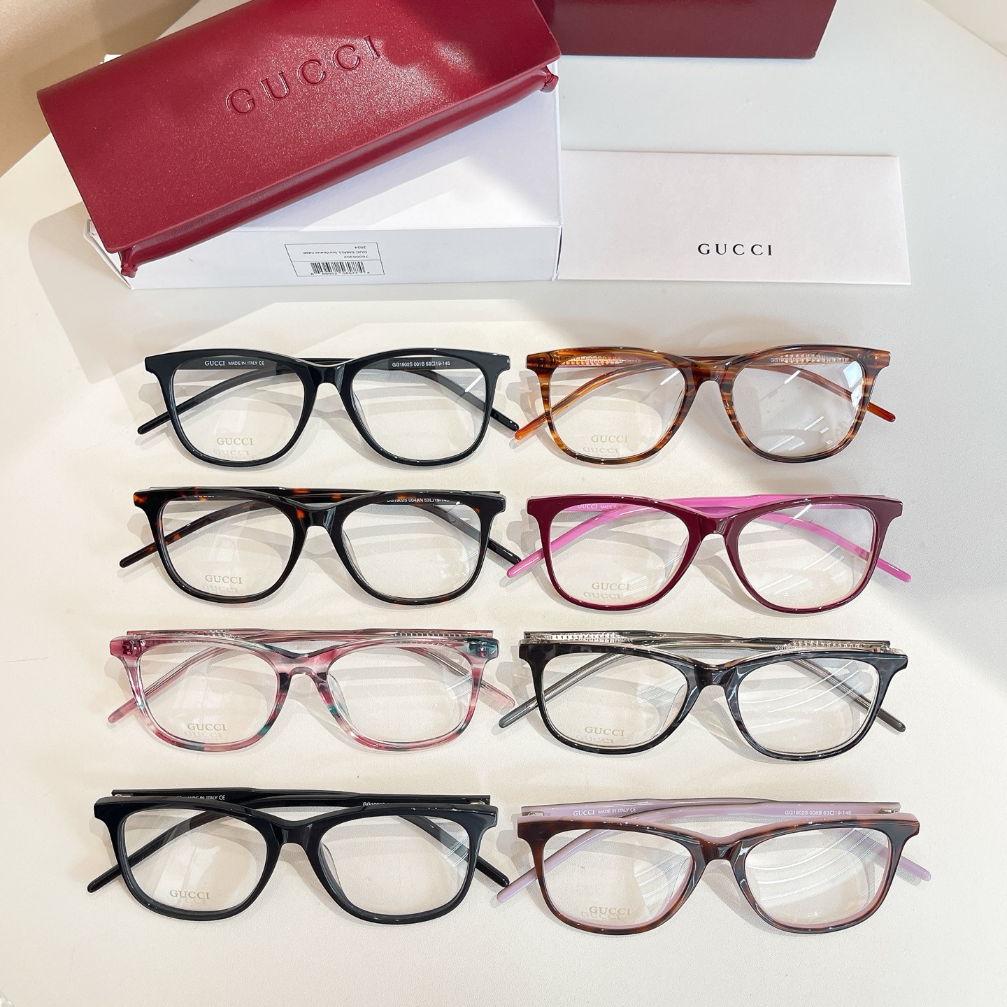 GUCC* modelo: GG1902S SIZE: 53口19-145