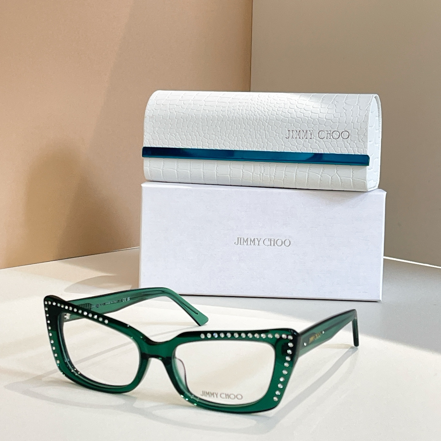 _dkb9slnSpt9_PDY3D79uSKJTLge-g0RB8b3zRbA