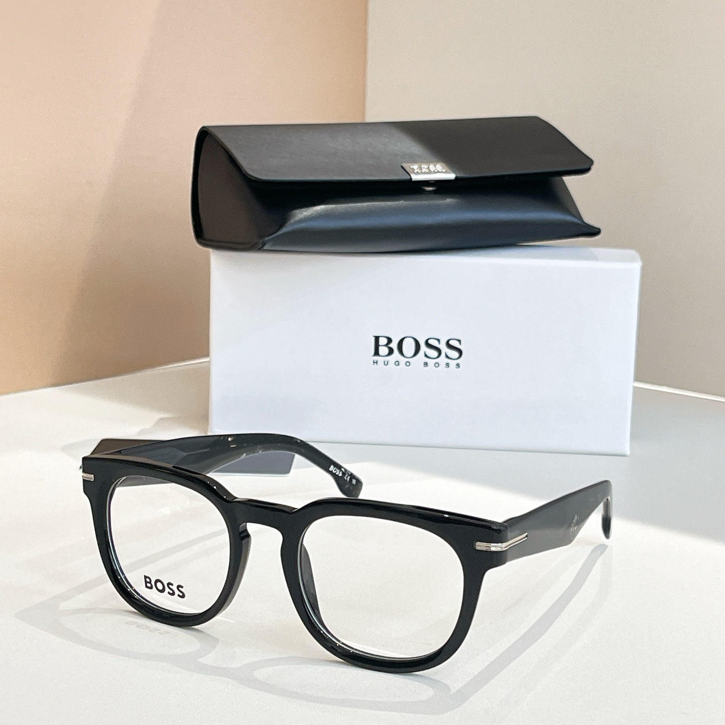 BOSS✨✨✨MODEL: 1719✨✨✨SIZE: 150✨✨✨原装货品～～