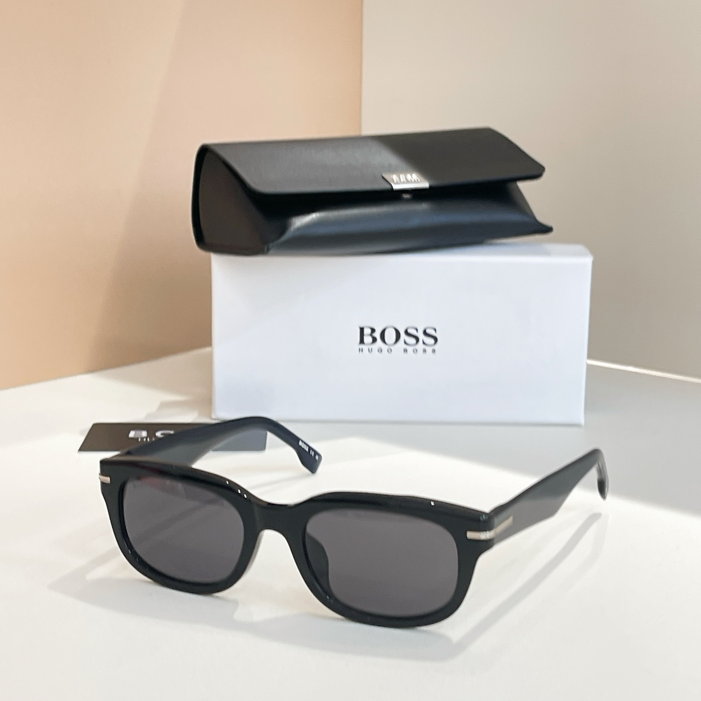 BOSS✨✨✨MODEL: 1739/S✨✨✨SIZE: 150✨✨✨原装货品～～