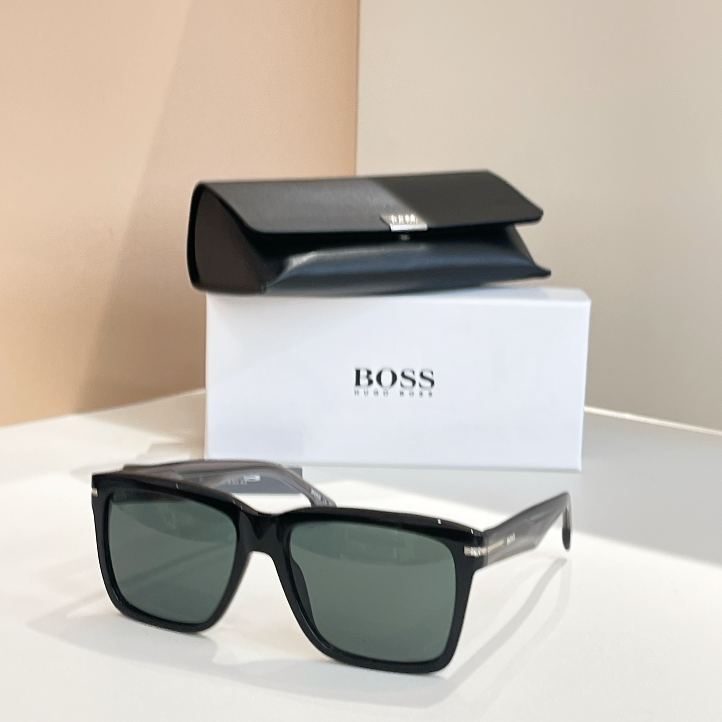 BOSS✨✨✨MODEL: 1745/S✨✨✨SIZE: 50口21-145✨✨✨原装货品～～